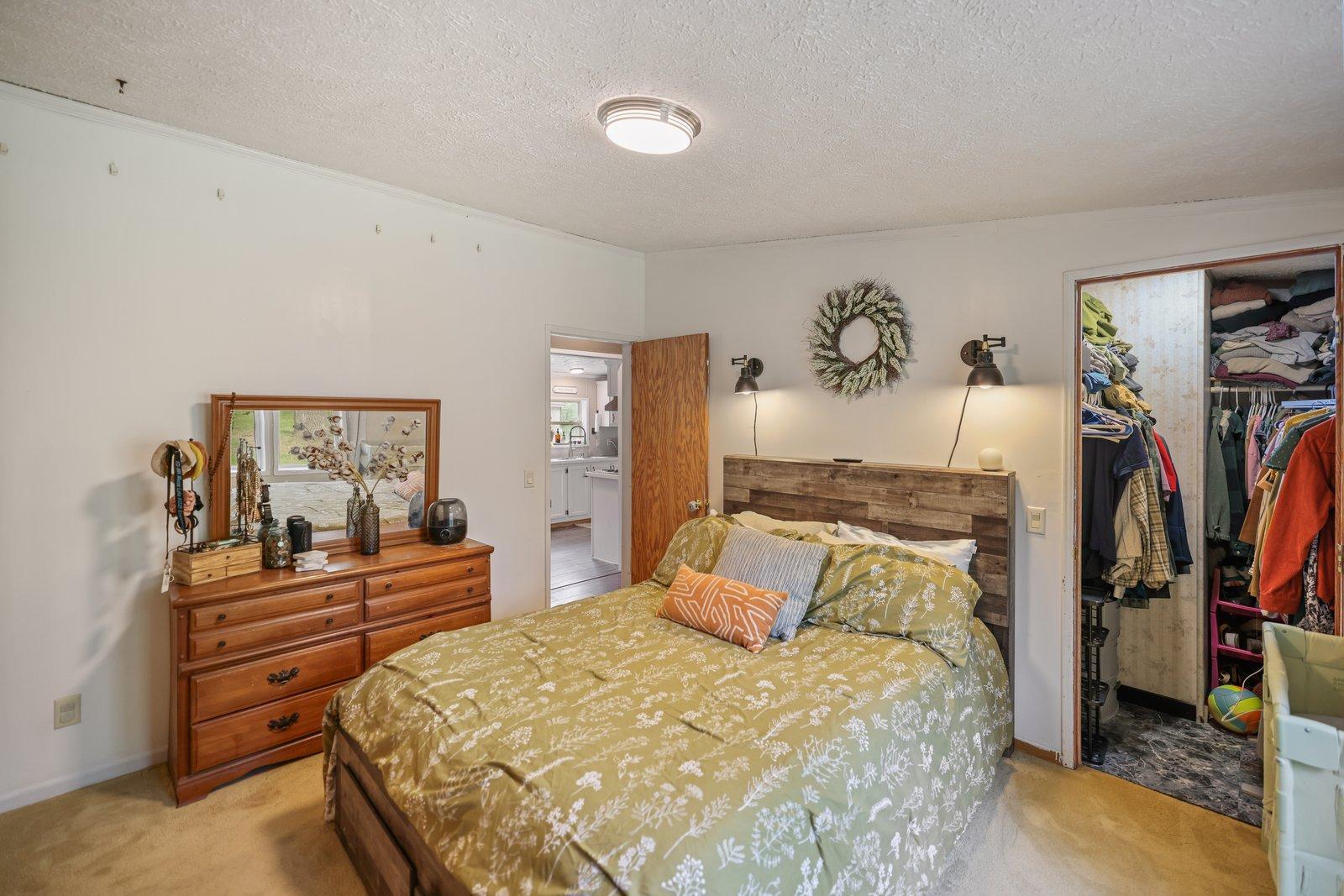 94886 Sunset Lane