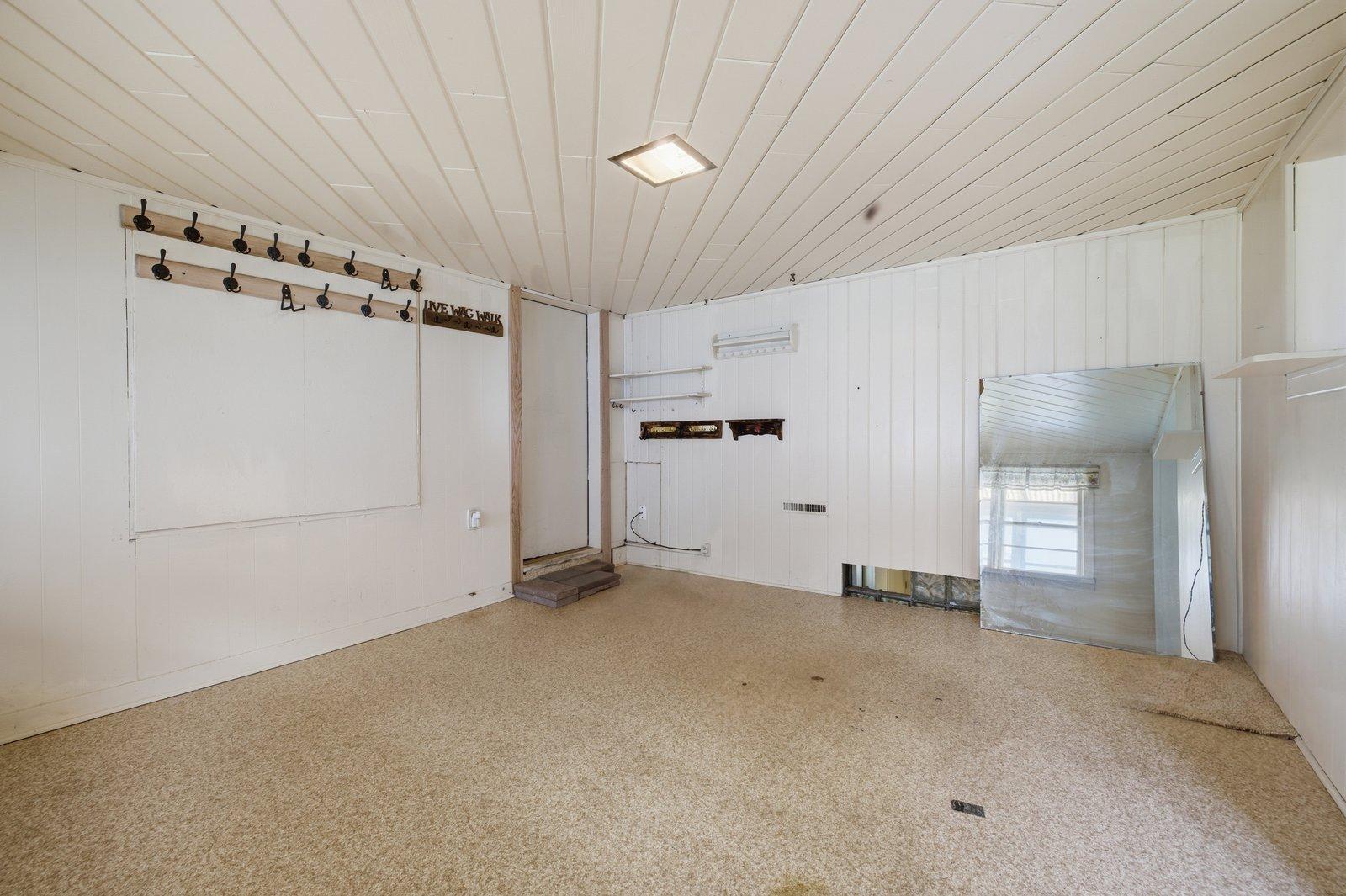27 17th Street