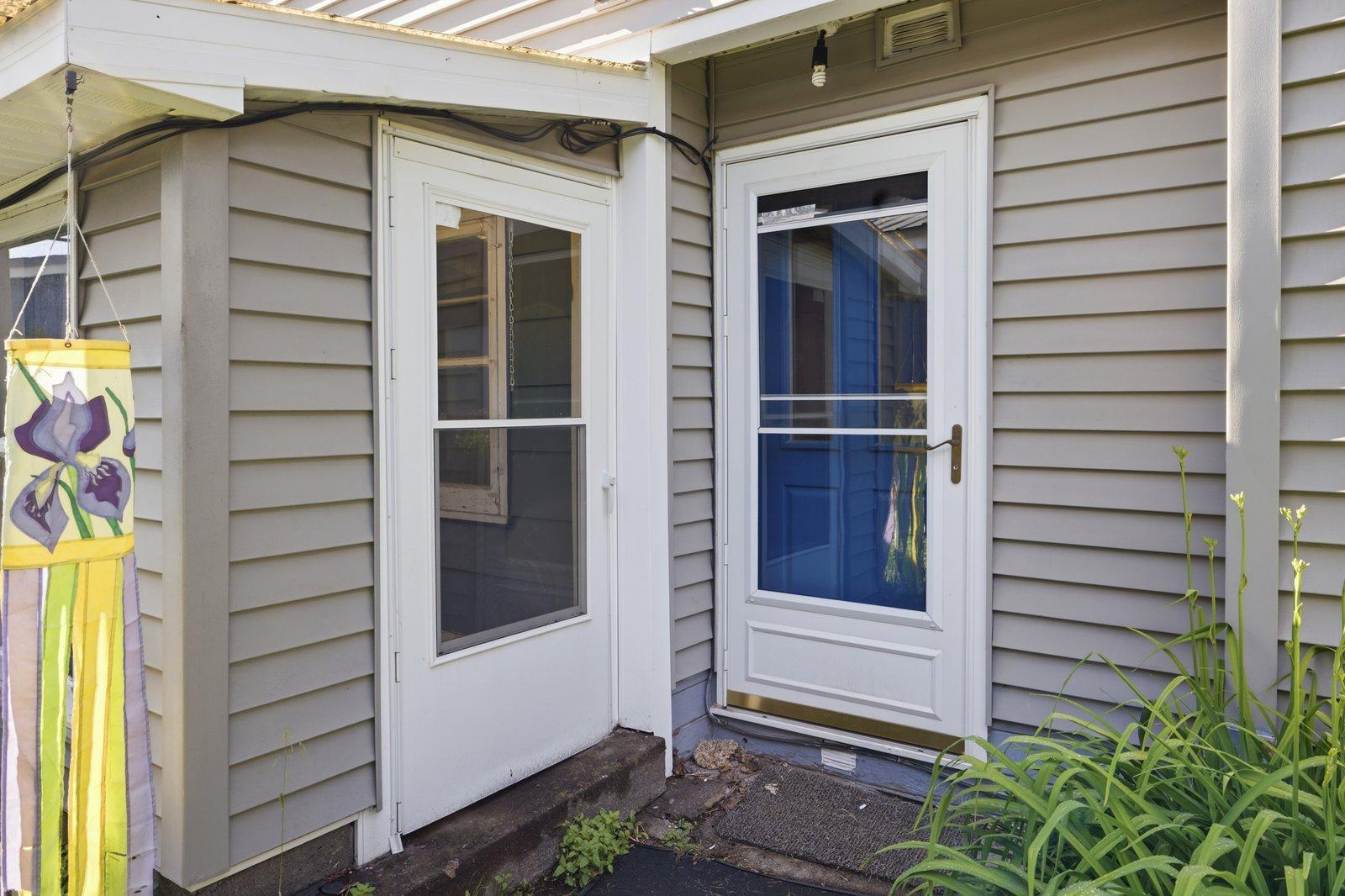 27 17th Street