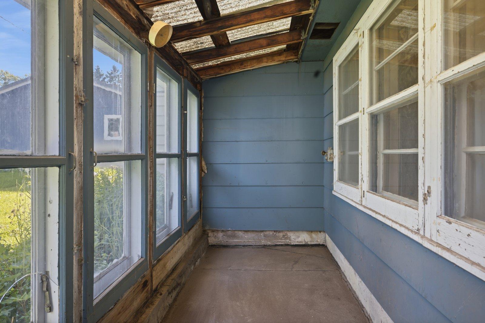 27 17th Street