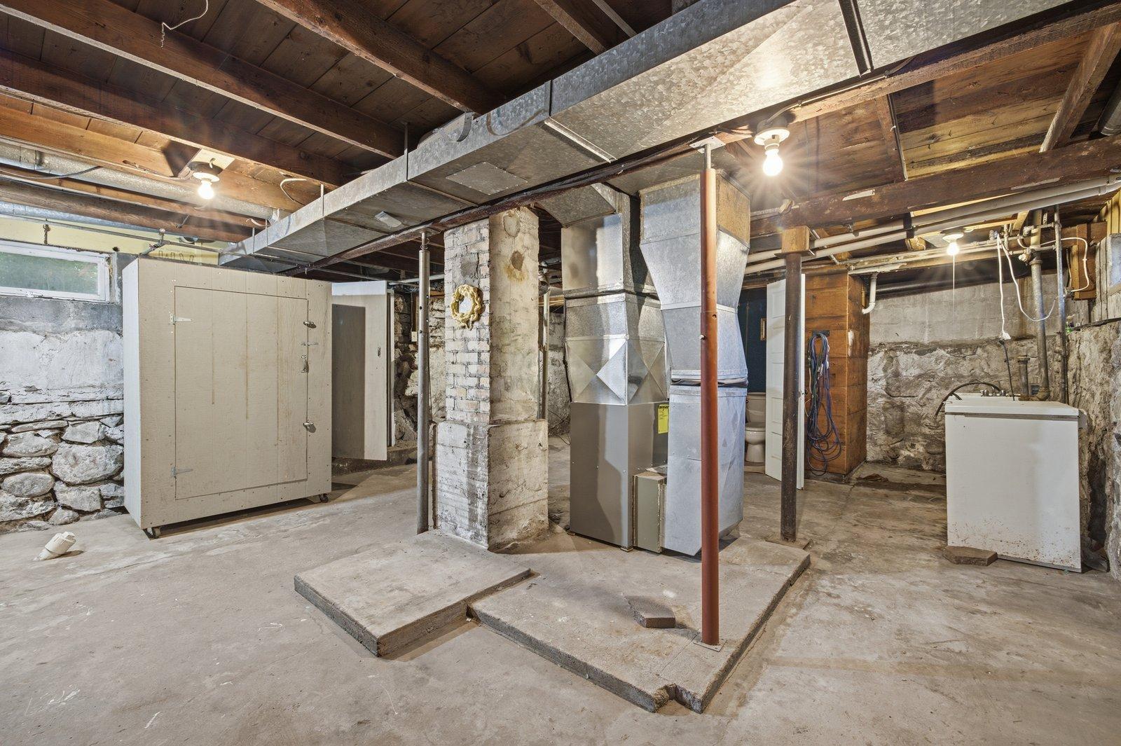 27 17th Street