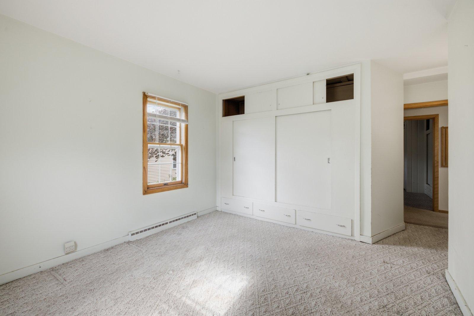27 17th Street