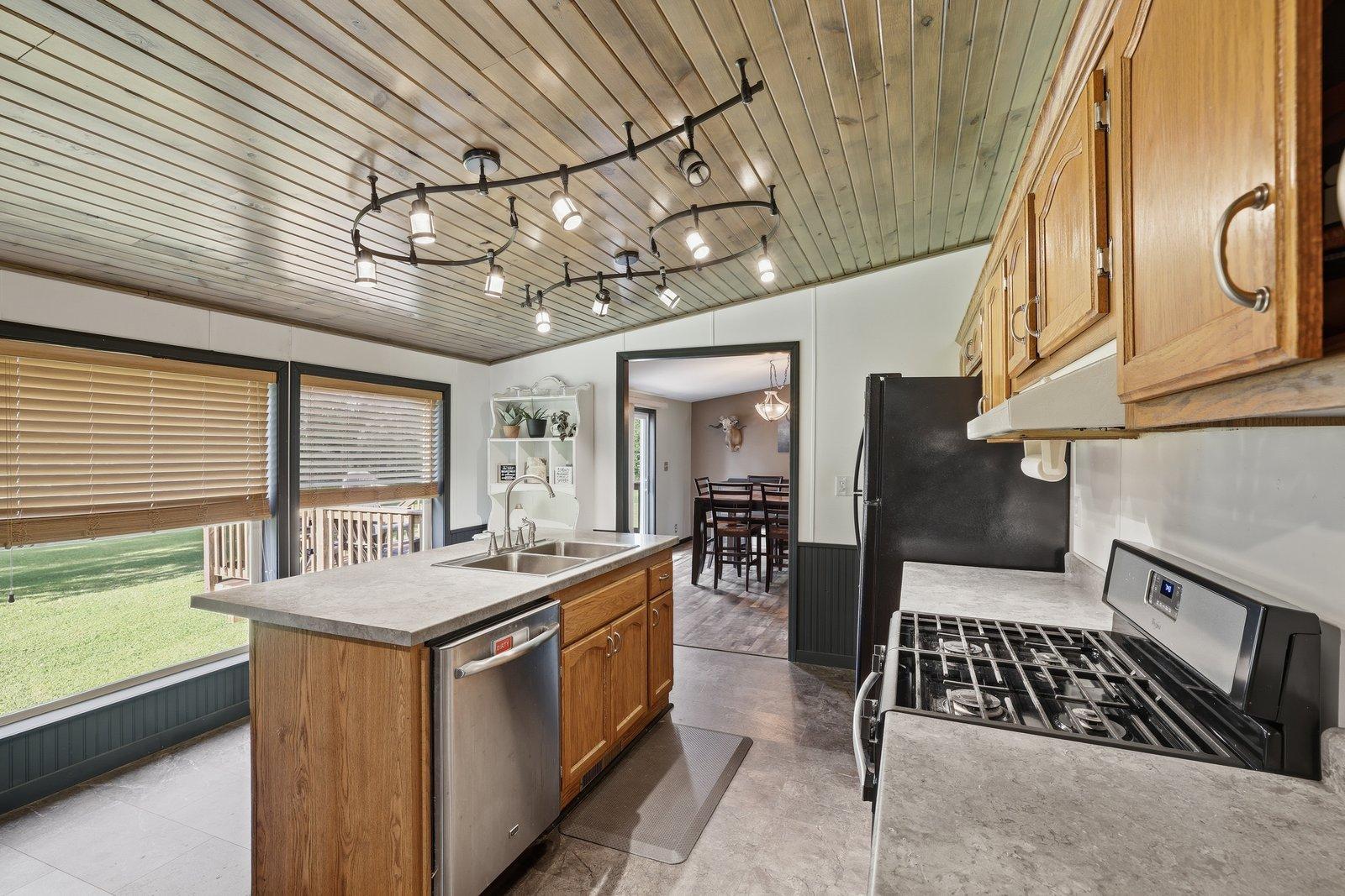 7172 Cain Road