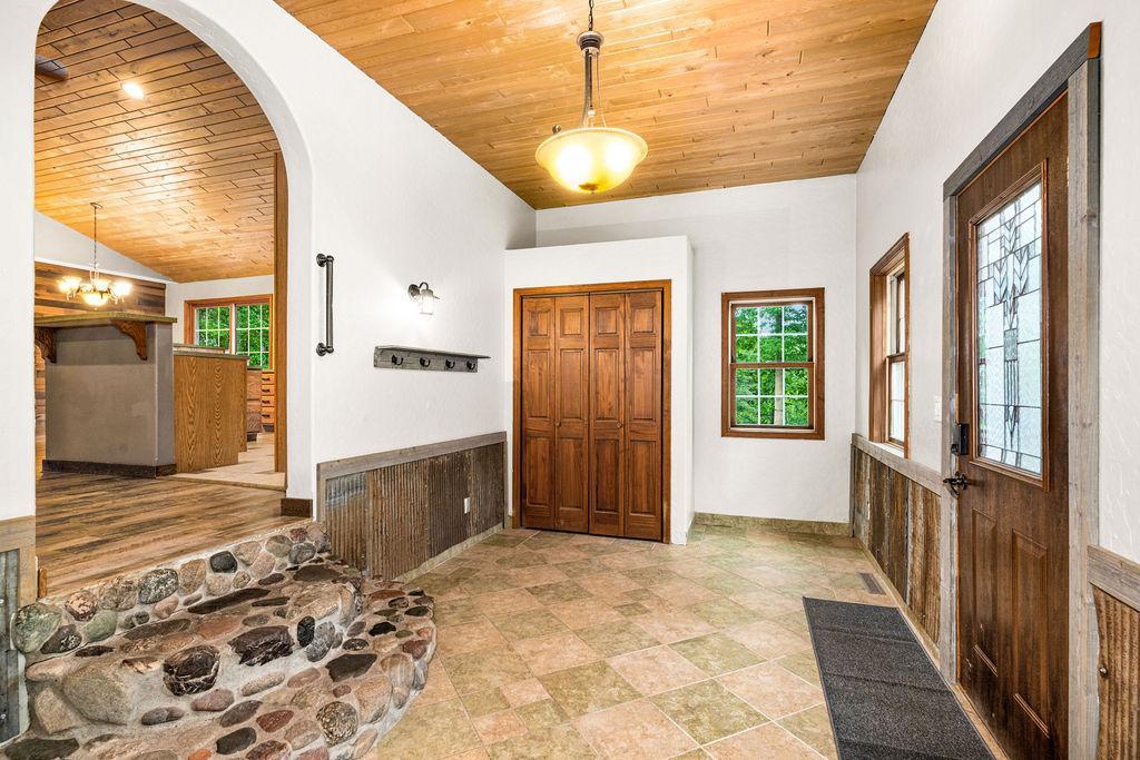 3639 Oak Lane