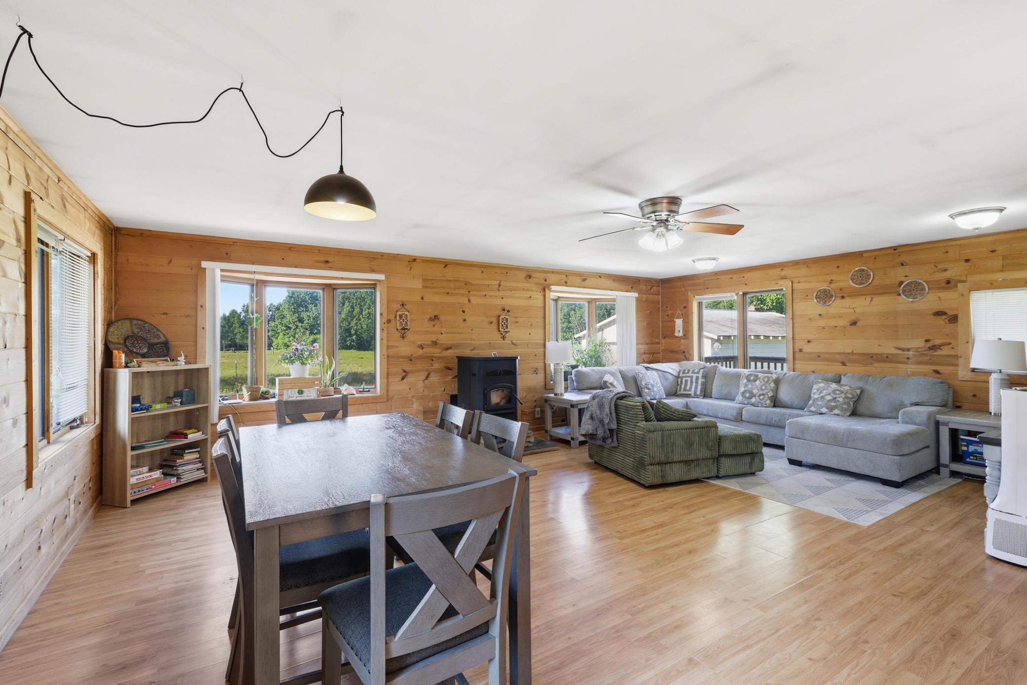 4097 Highway 73