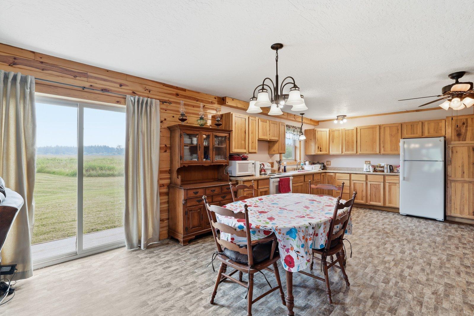 6222 County Road 130