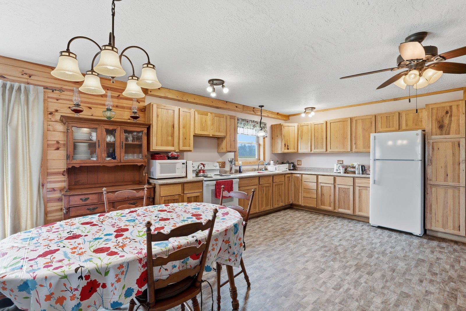 6222 County Road 130