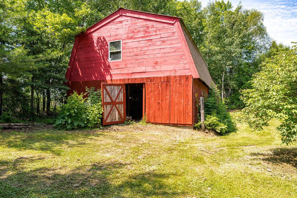 2592 Strandberg Road