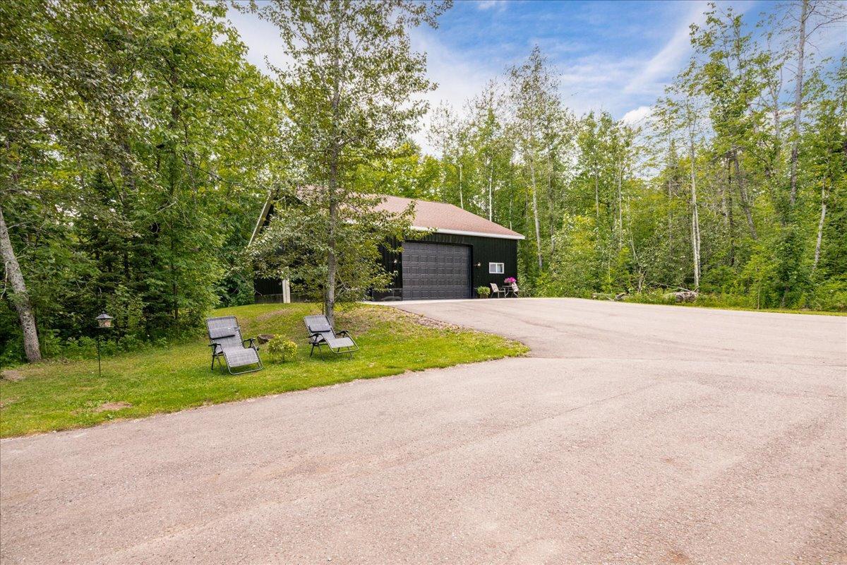 5841 Spruce Lane