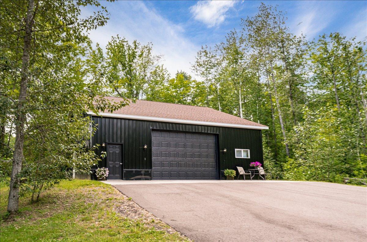 5841 Spruce Lane