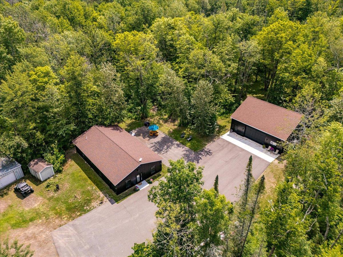 5841 Spruce Lane