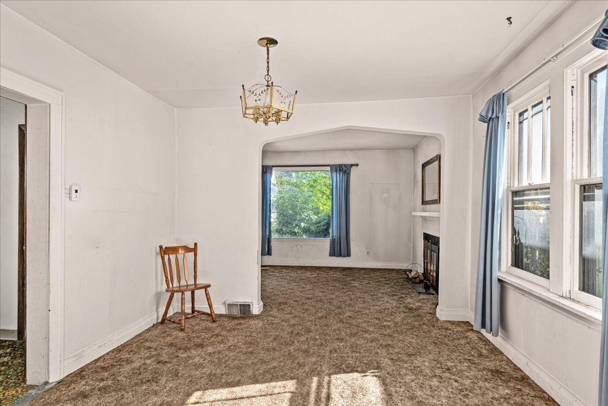 107 Parkland Avenue