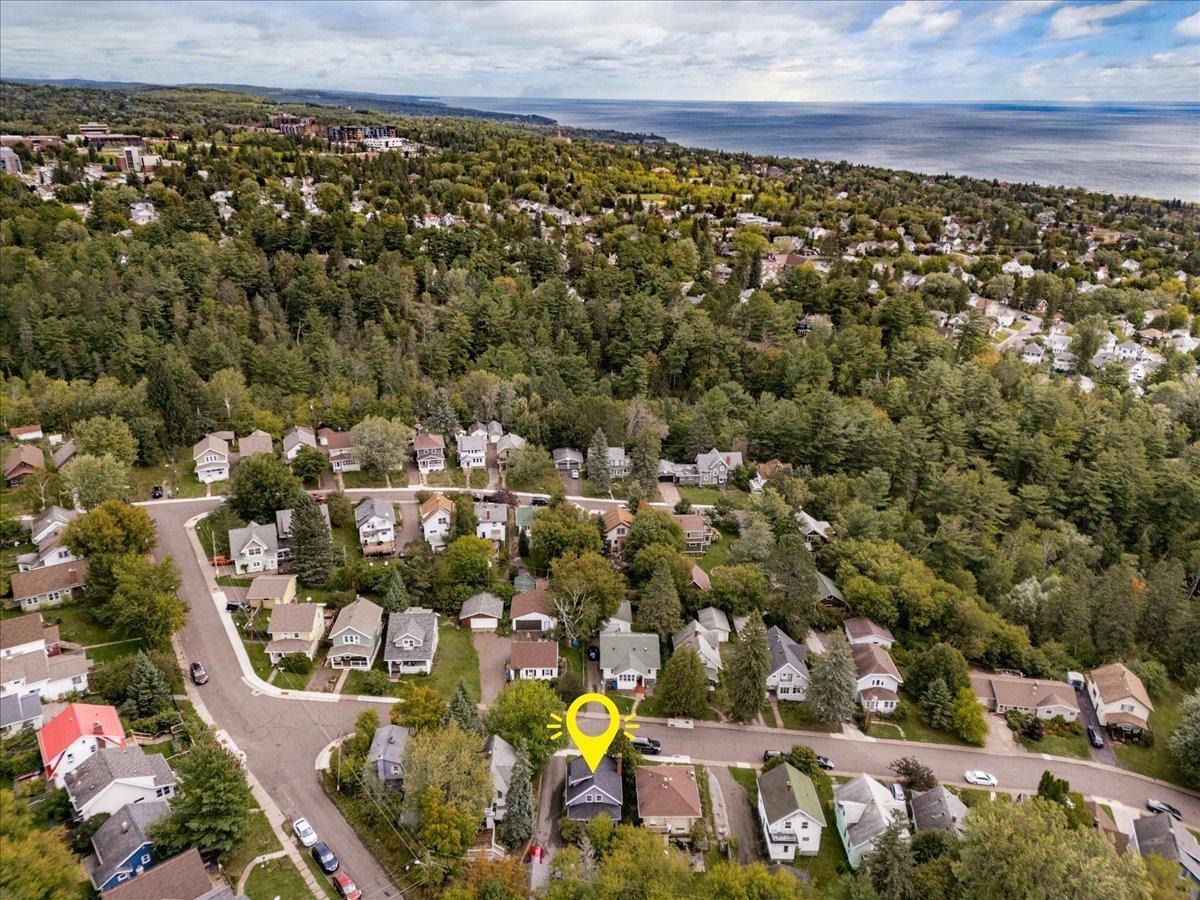 107 Parkland Avenue