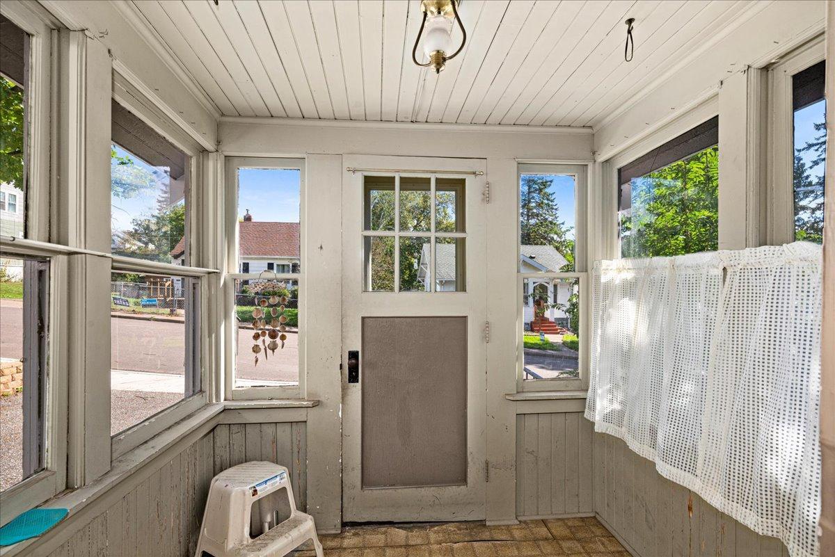 107 Parkland Avenue