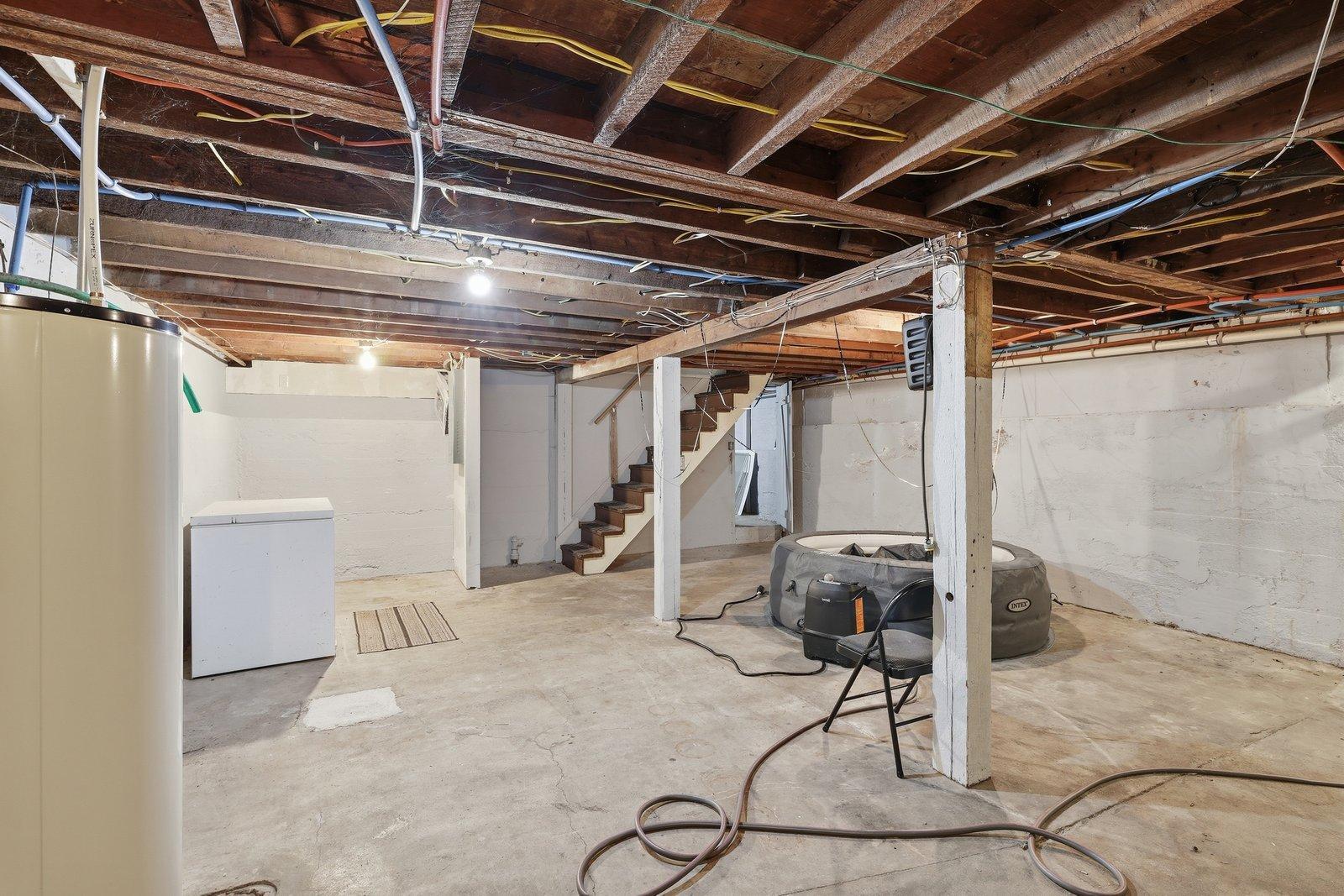 516 Grove Avenue