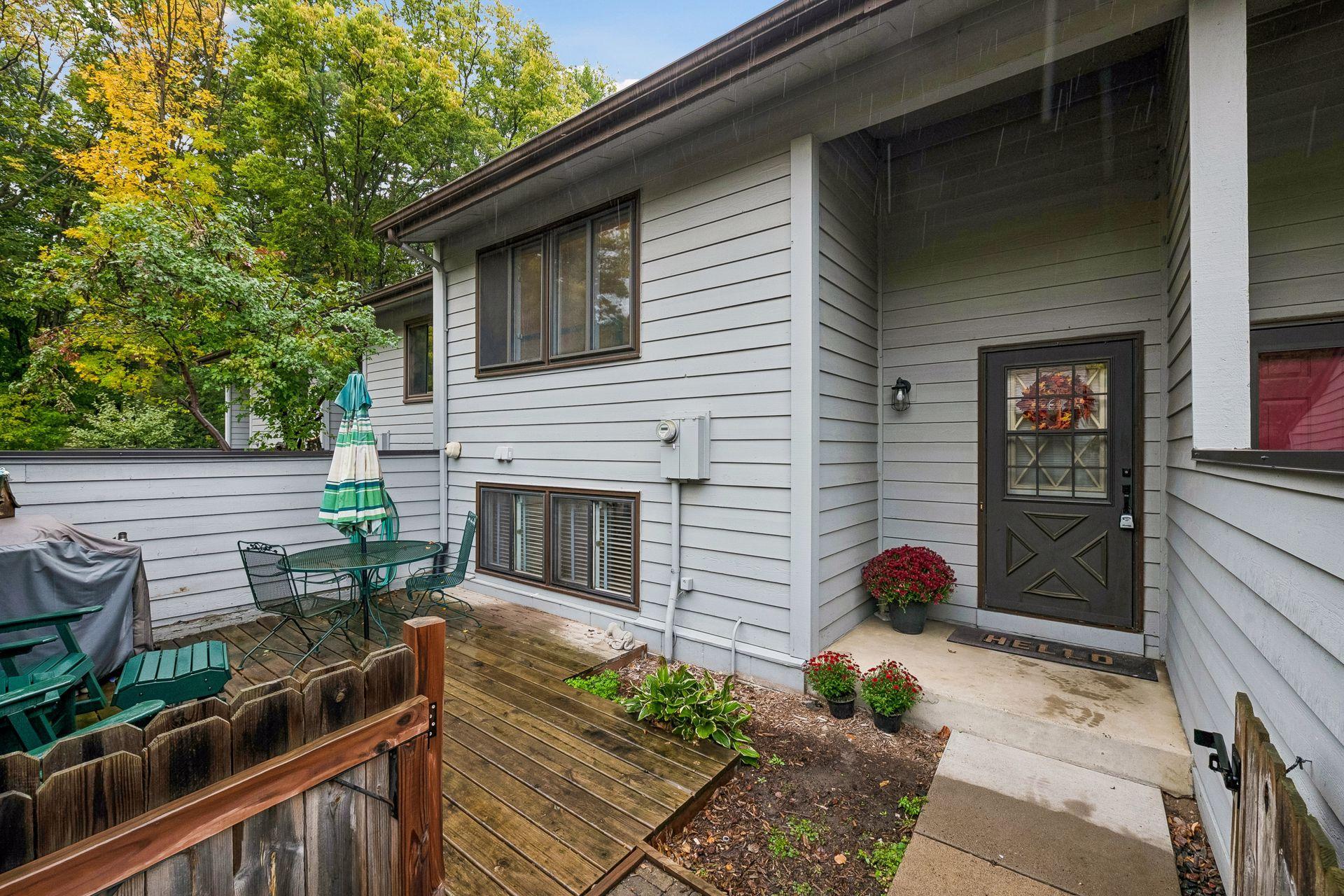459 W Eagle Lake Drive