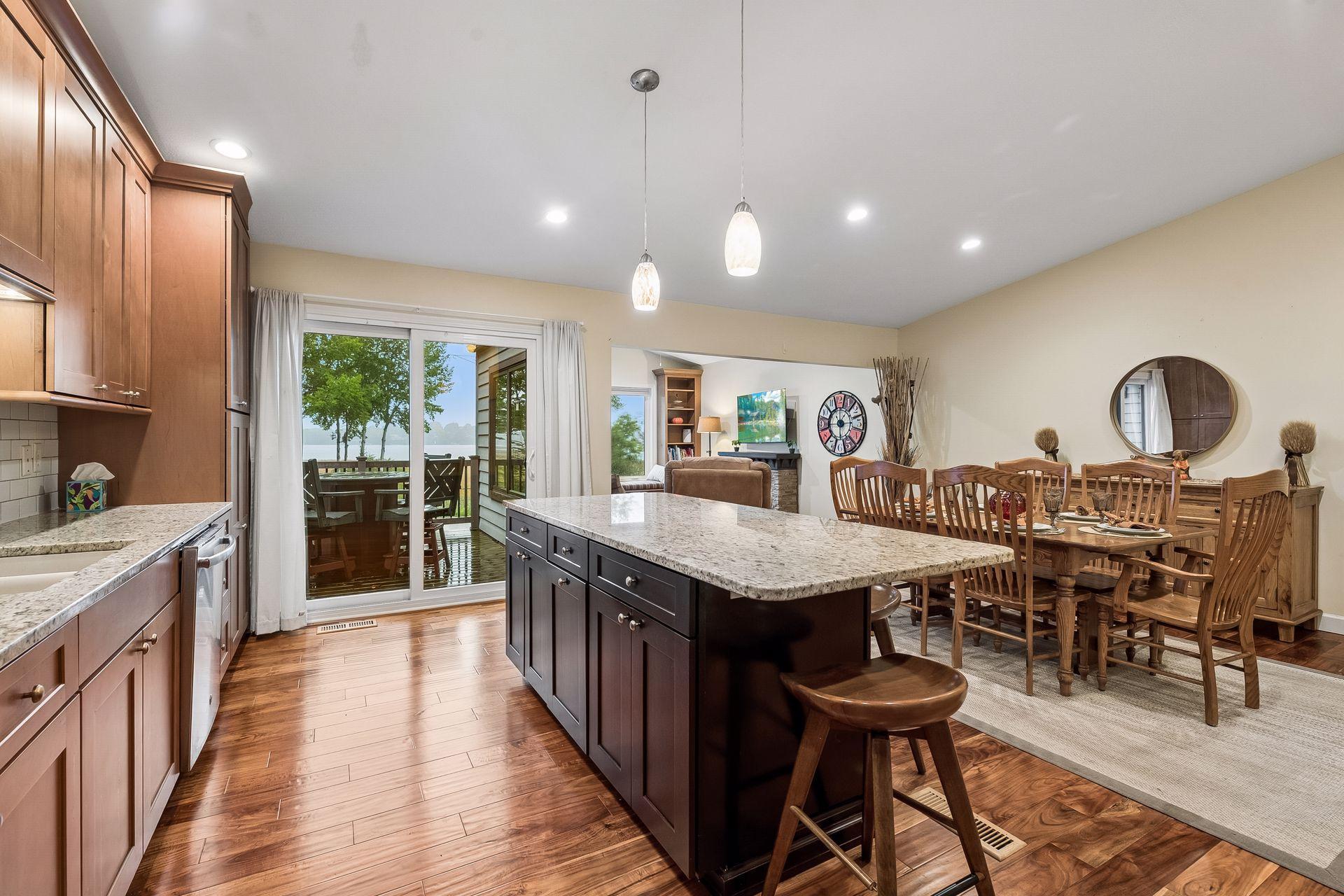 459 W Eagle Lake Drive