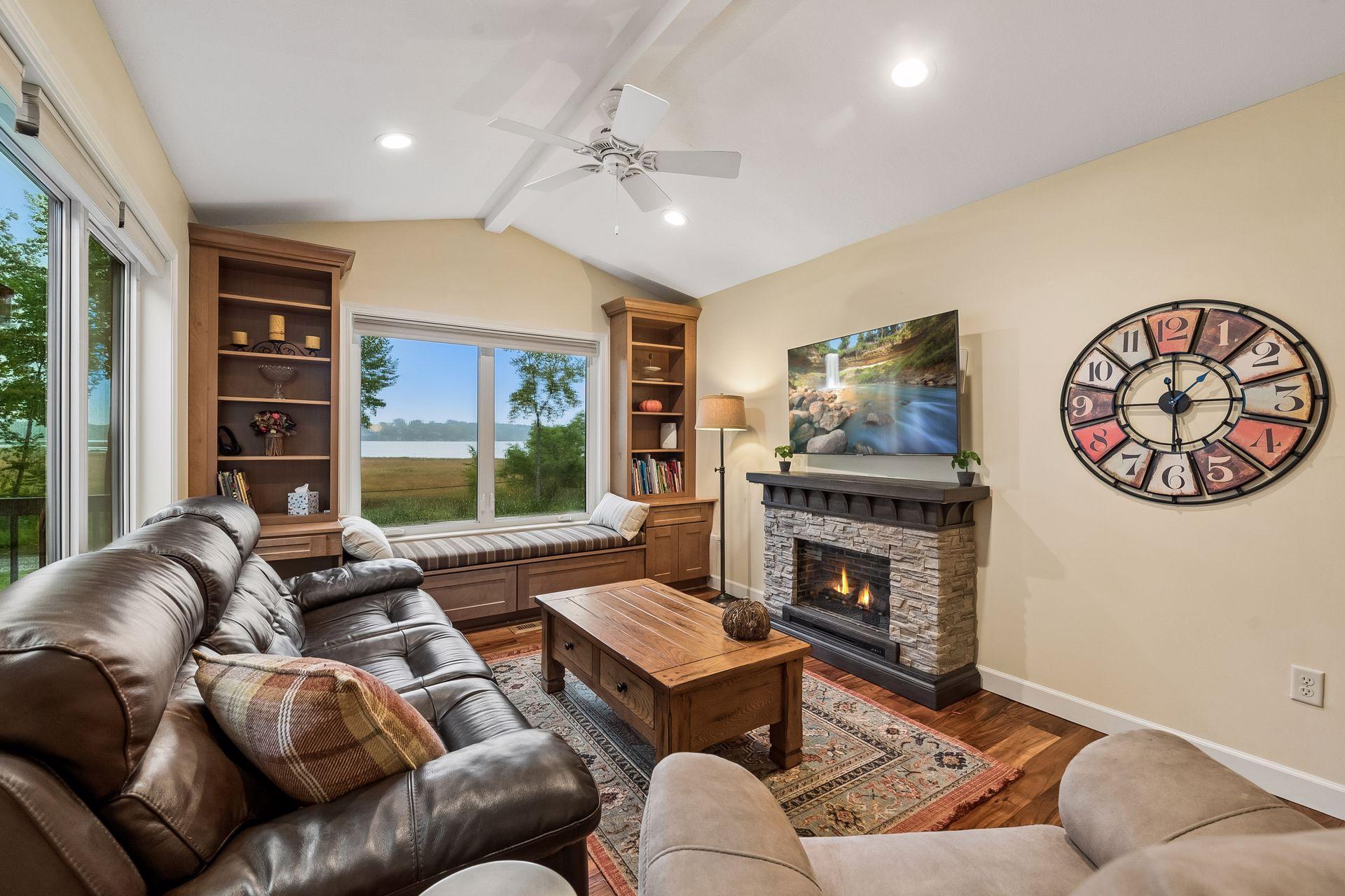 459 W Eagle Lake Drive