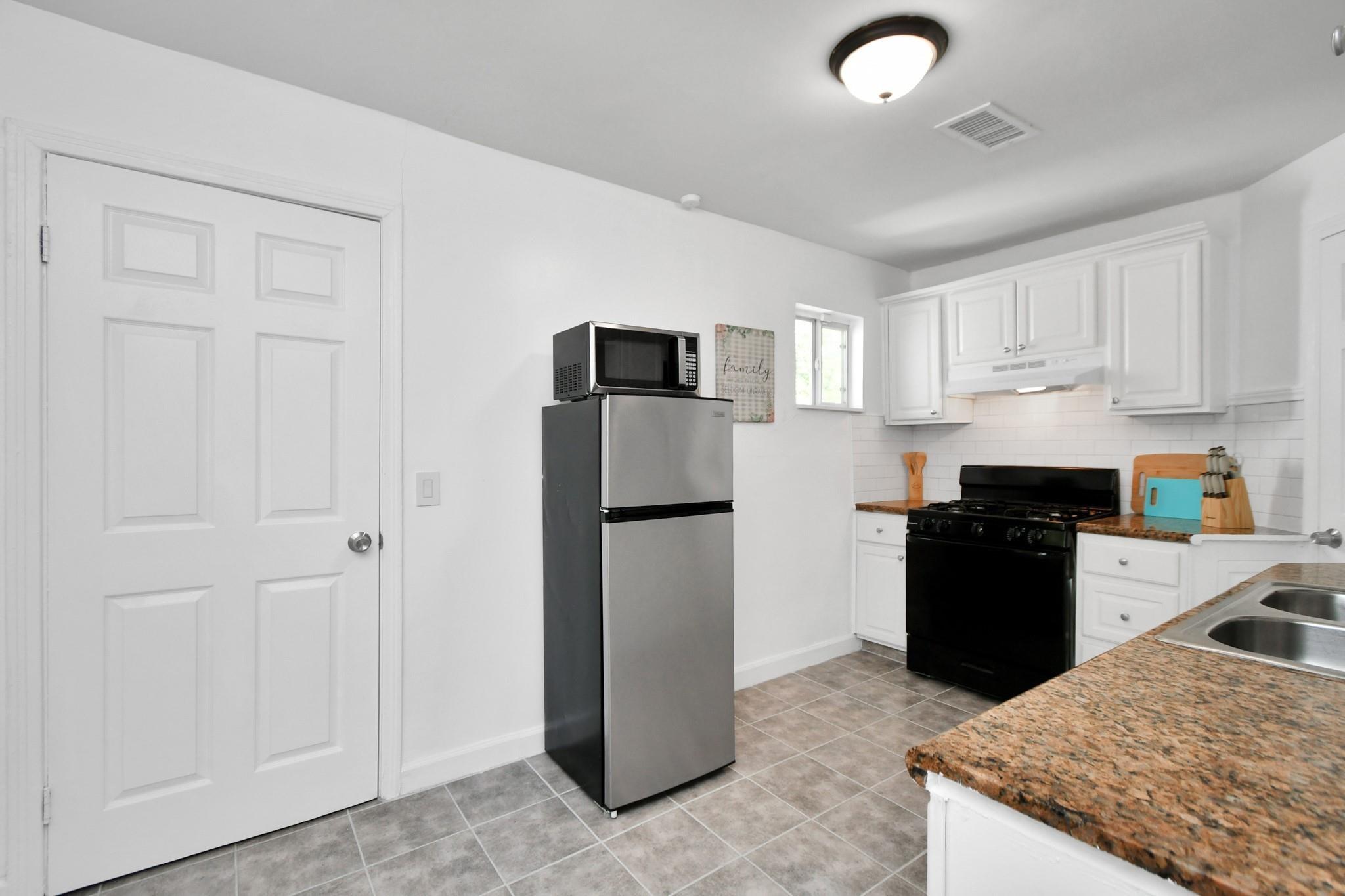 3401 Nathaniel Brown Street
