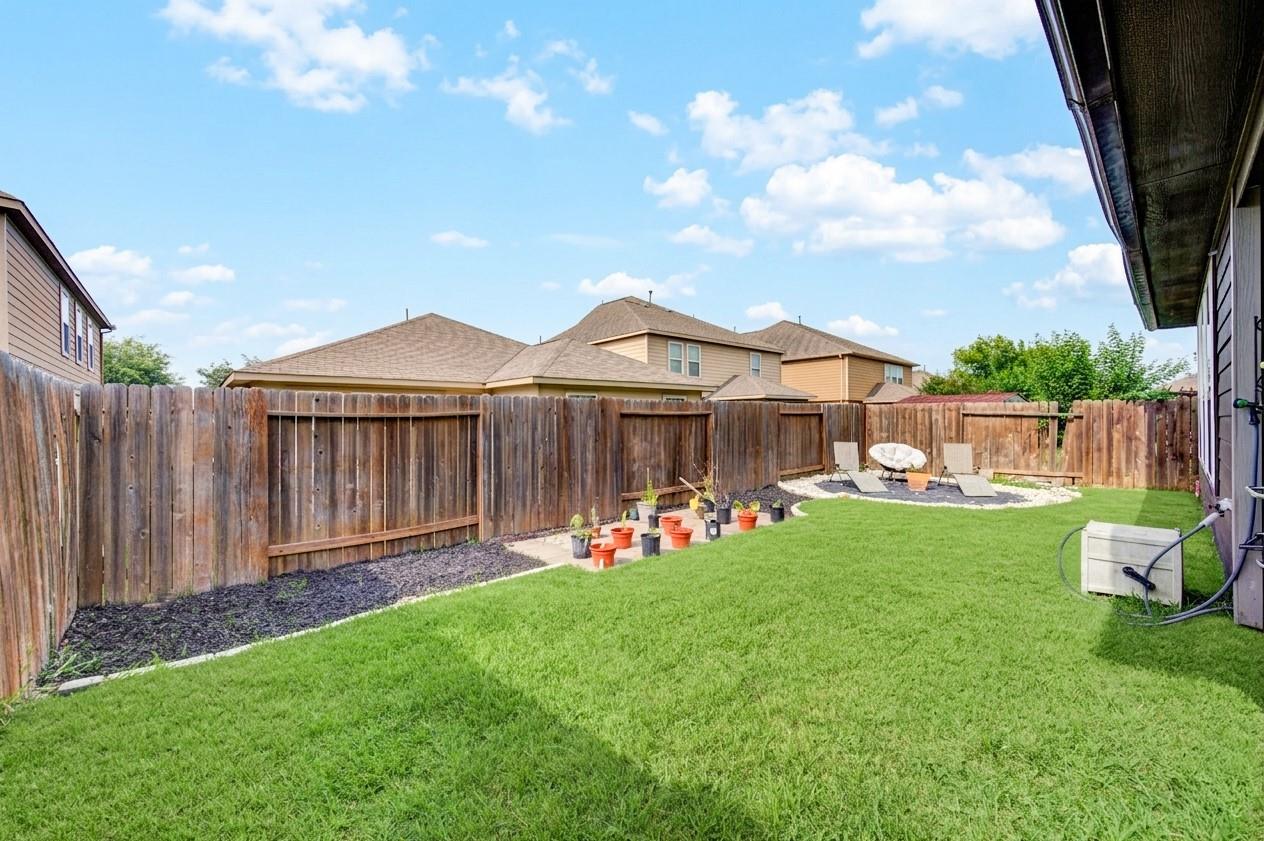 3326 Thicket Path Way
