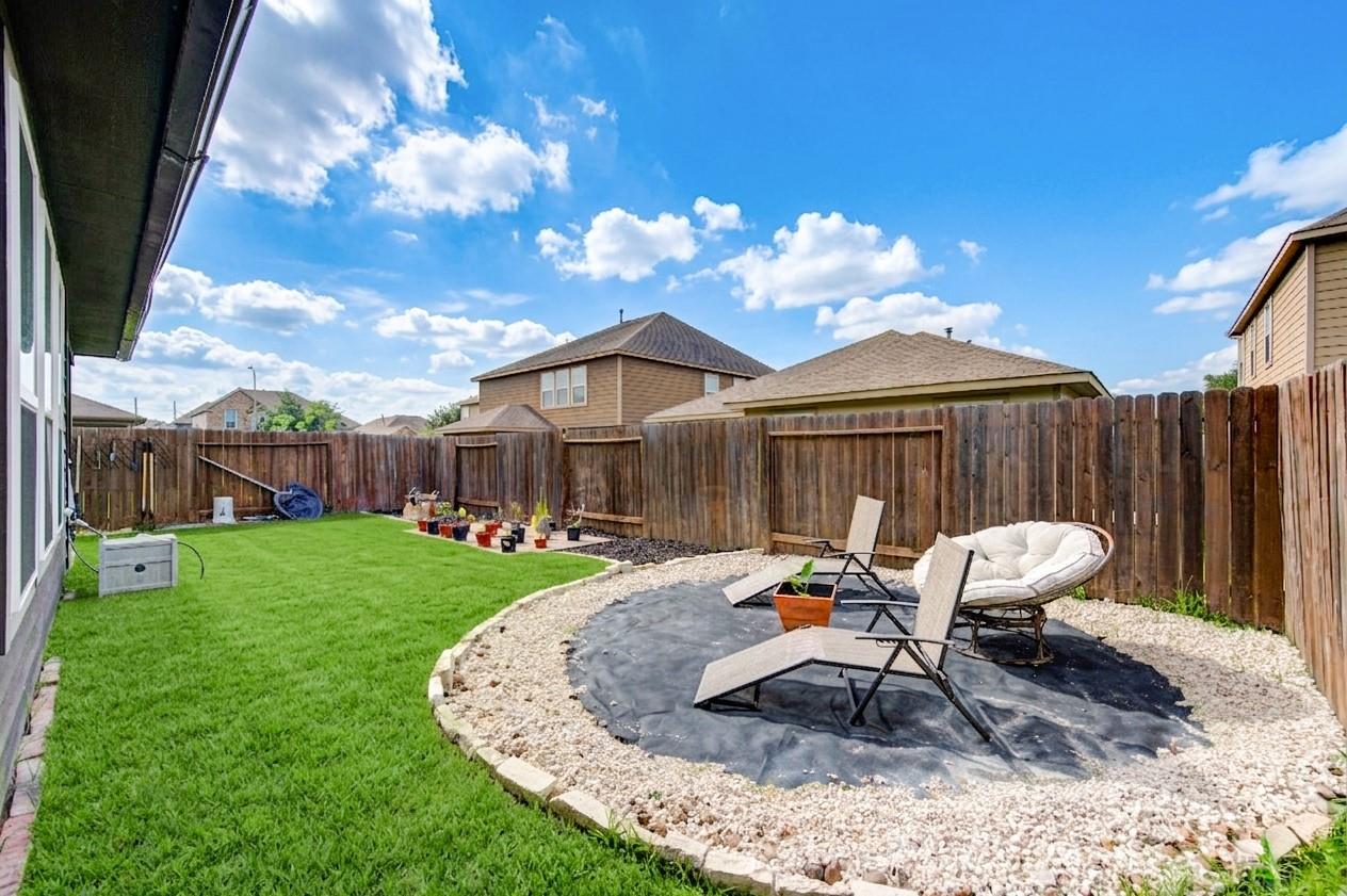3326 Thicket Path Way
