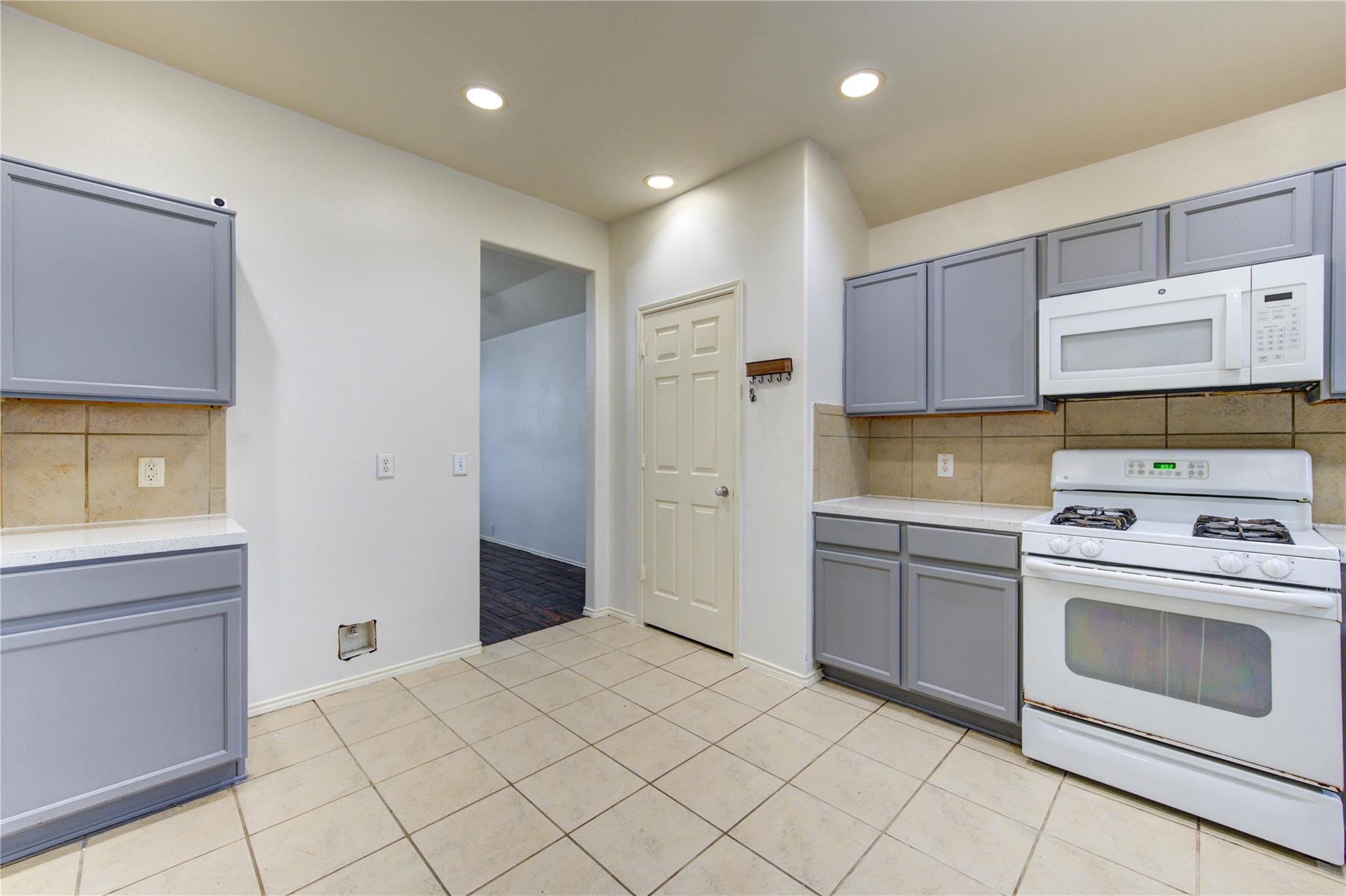14027 Coveney Drive