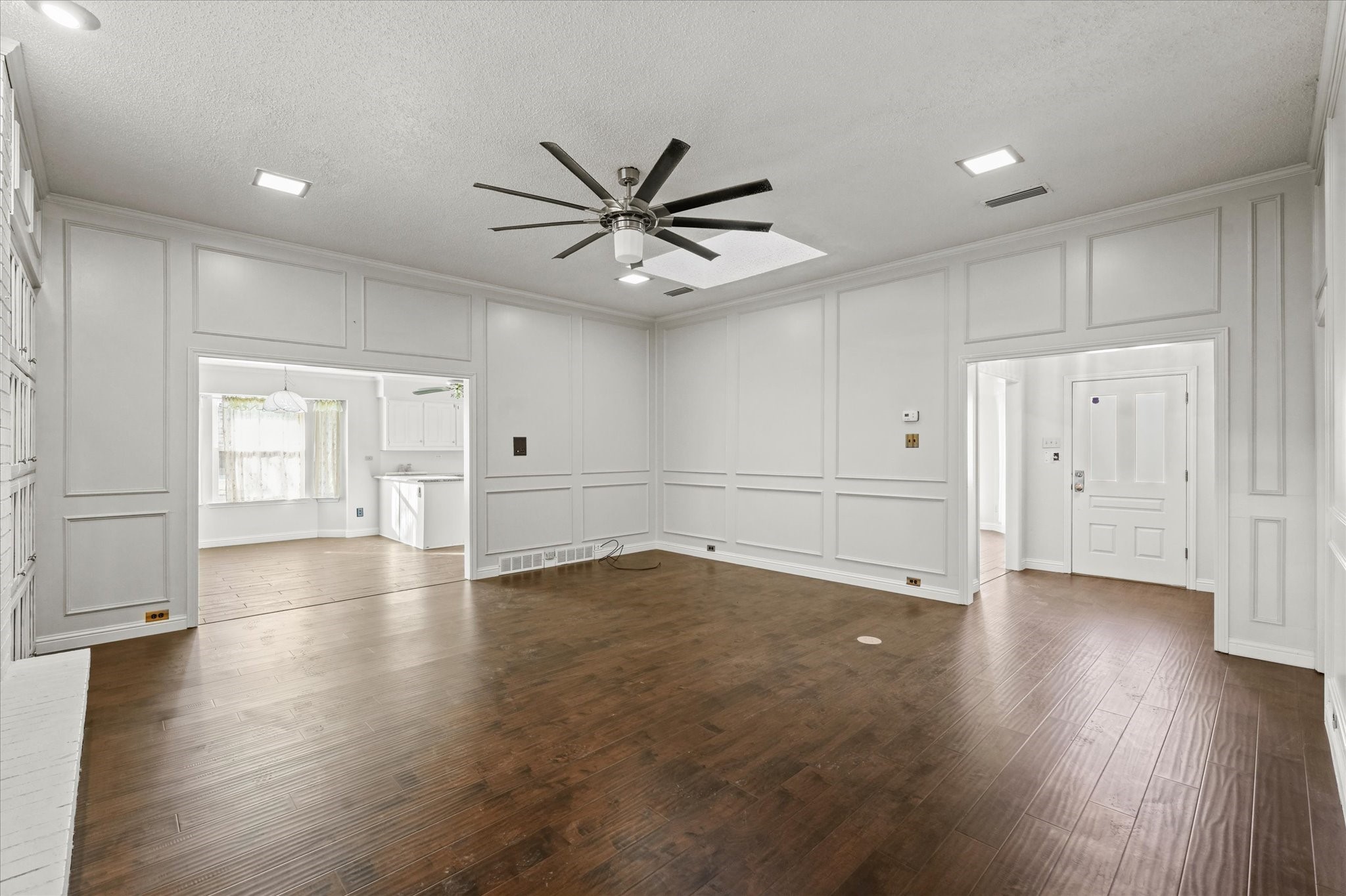 1404 Los Altos Lane
