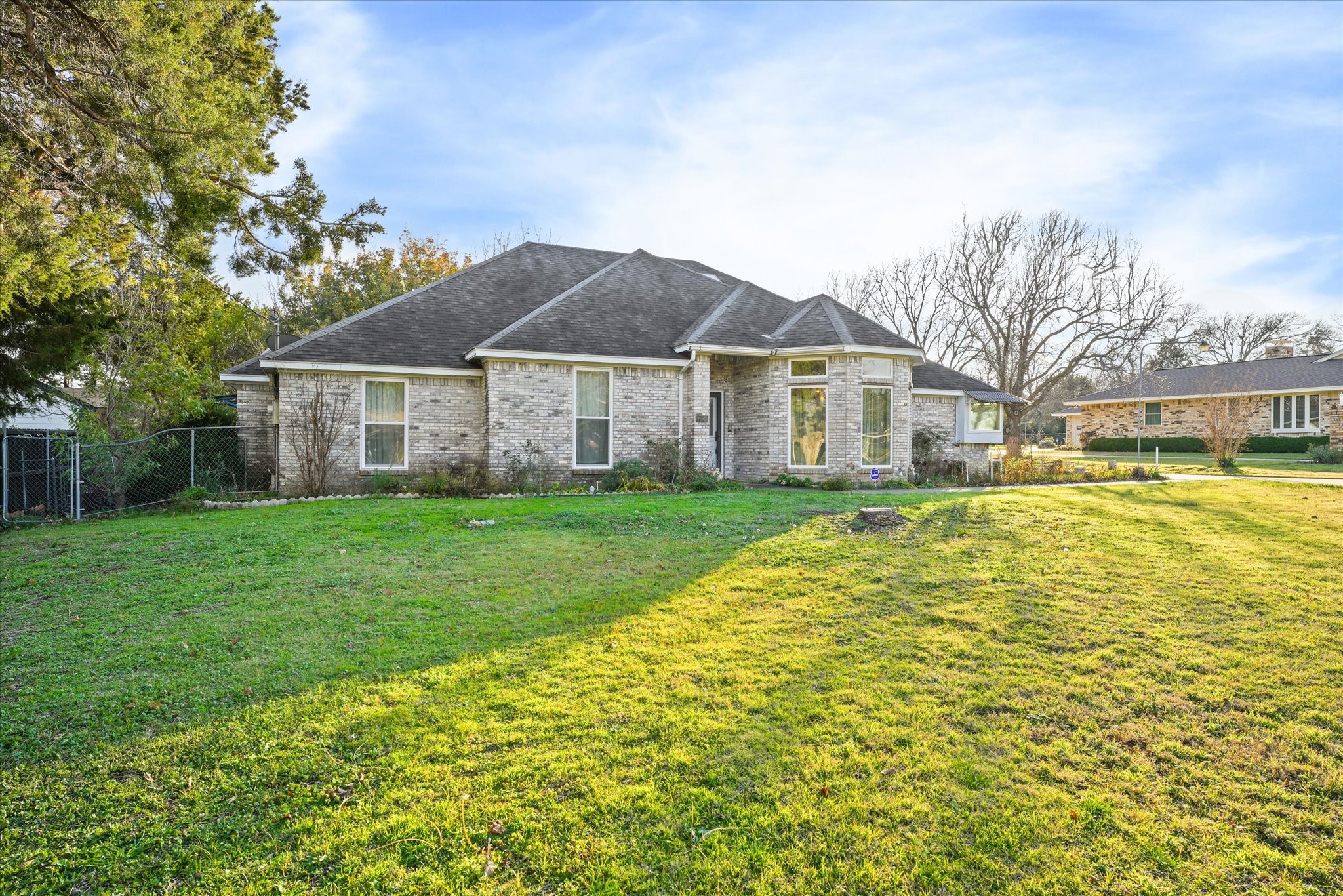 1404 Los Altos Lane