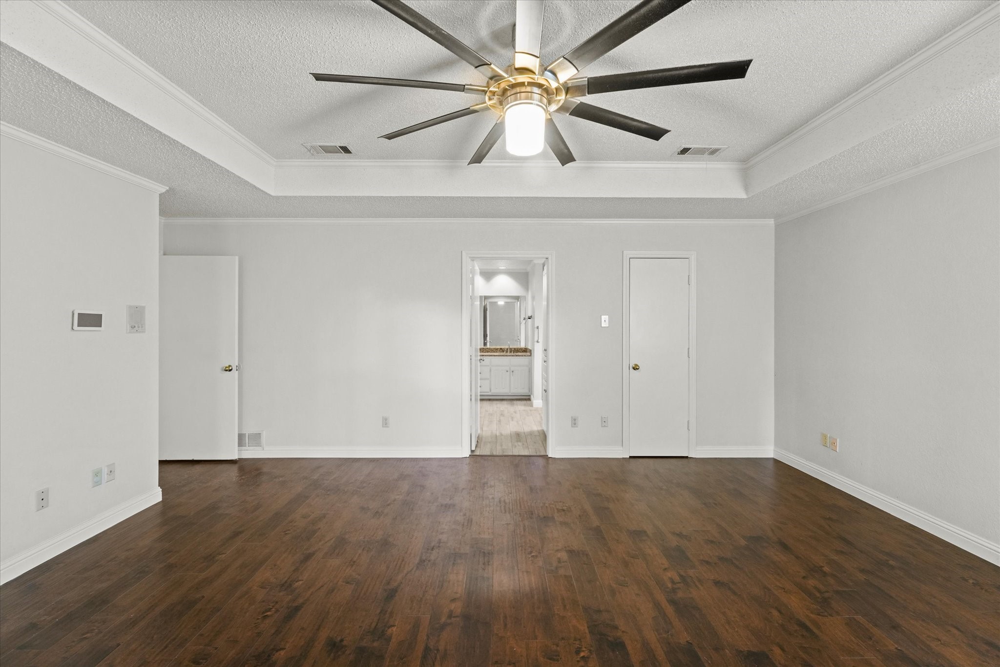 1404 Los Altos Lane