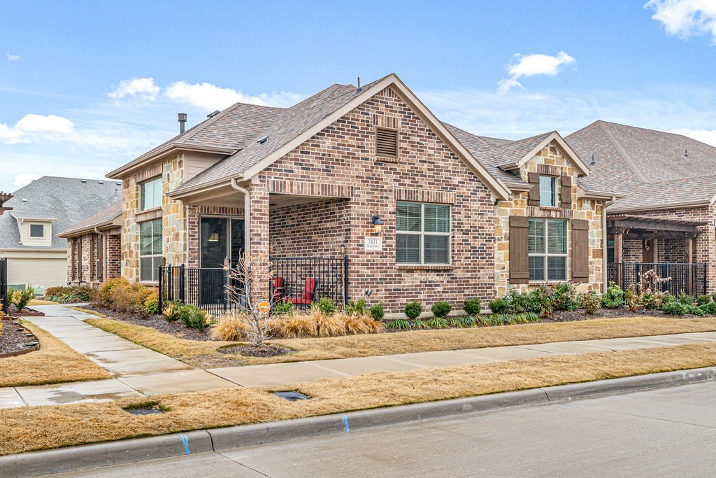 3831 Marigold Lane