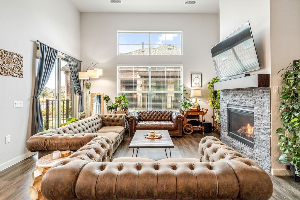 3831 Marigold Lane