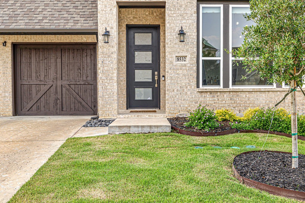 8532 Royal County Down Drive