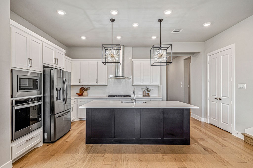 8532 Royal County Down Drive