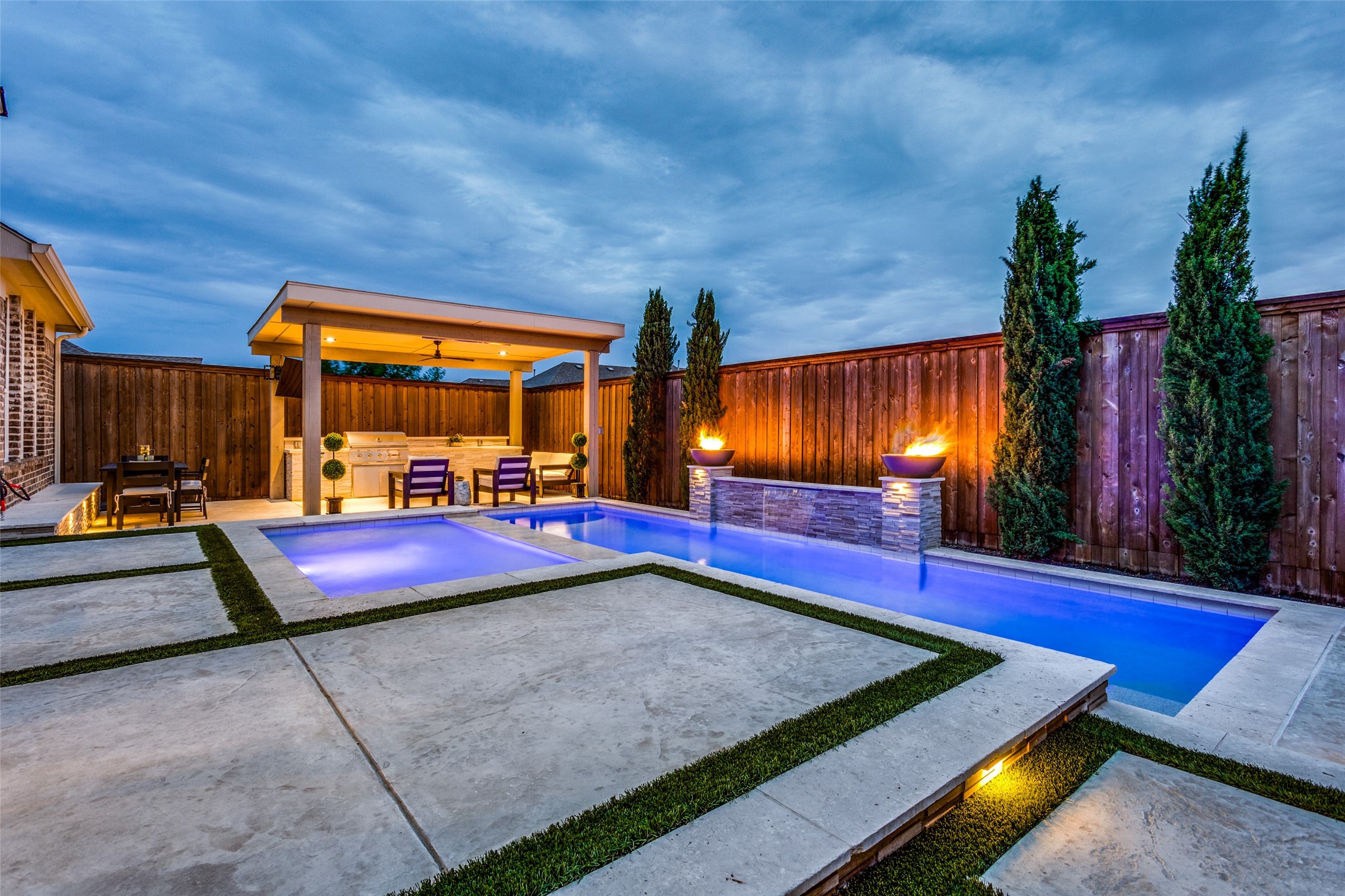 3906 Lariat Drive