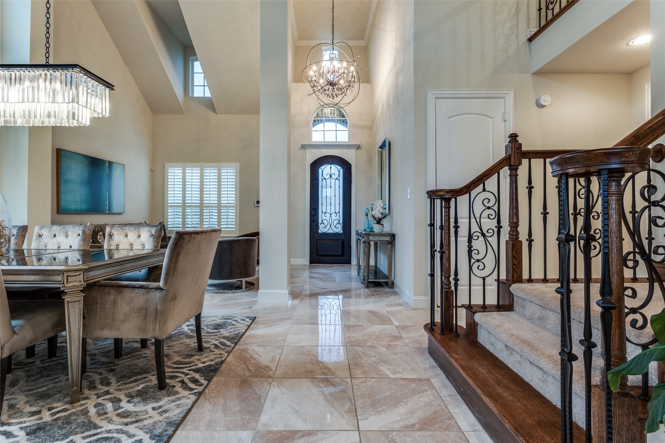3906 Lariat Drive