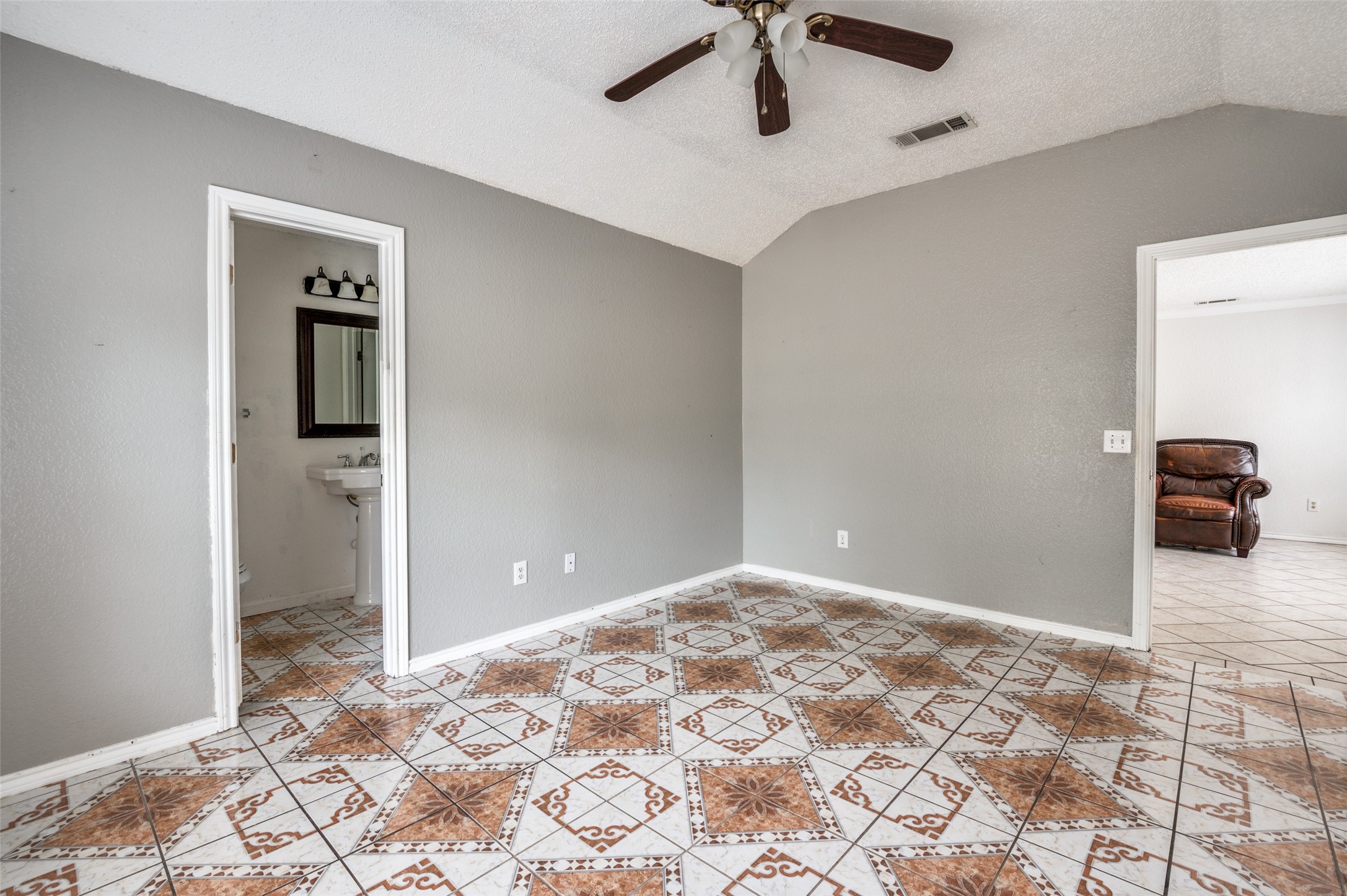 304 Wilson Creek Parkway