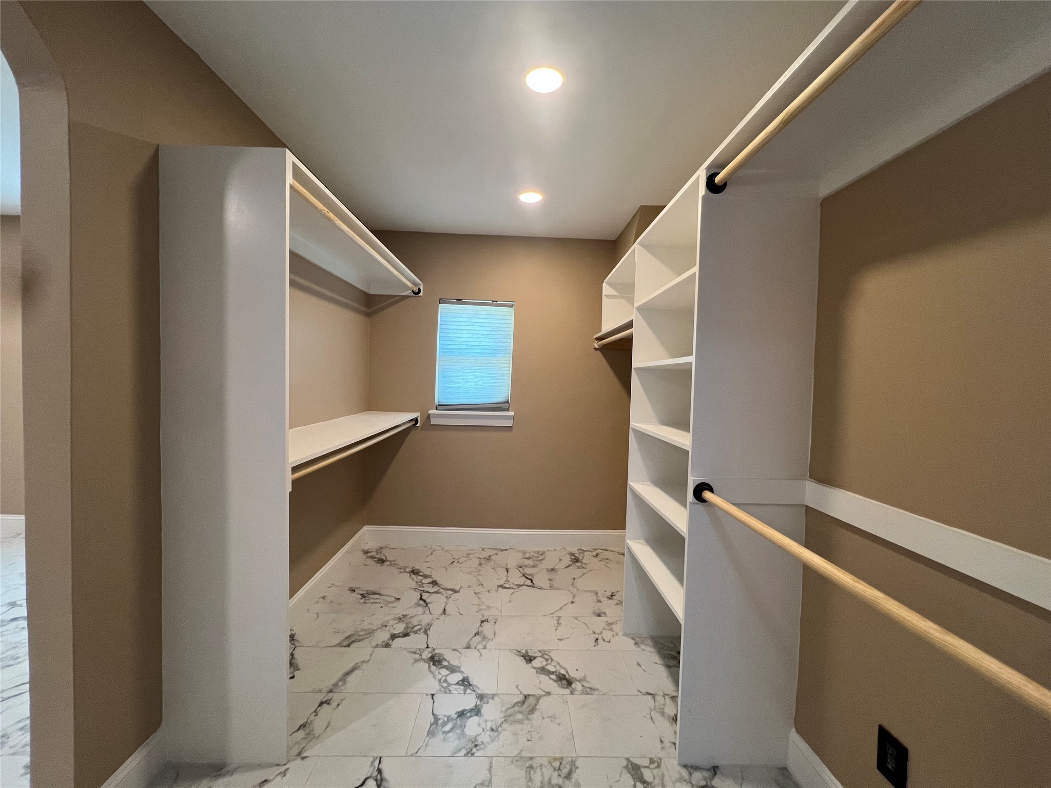 418 E Spring Valley Road