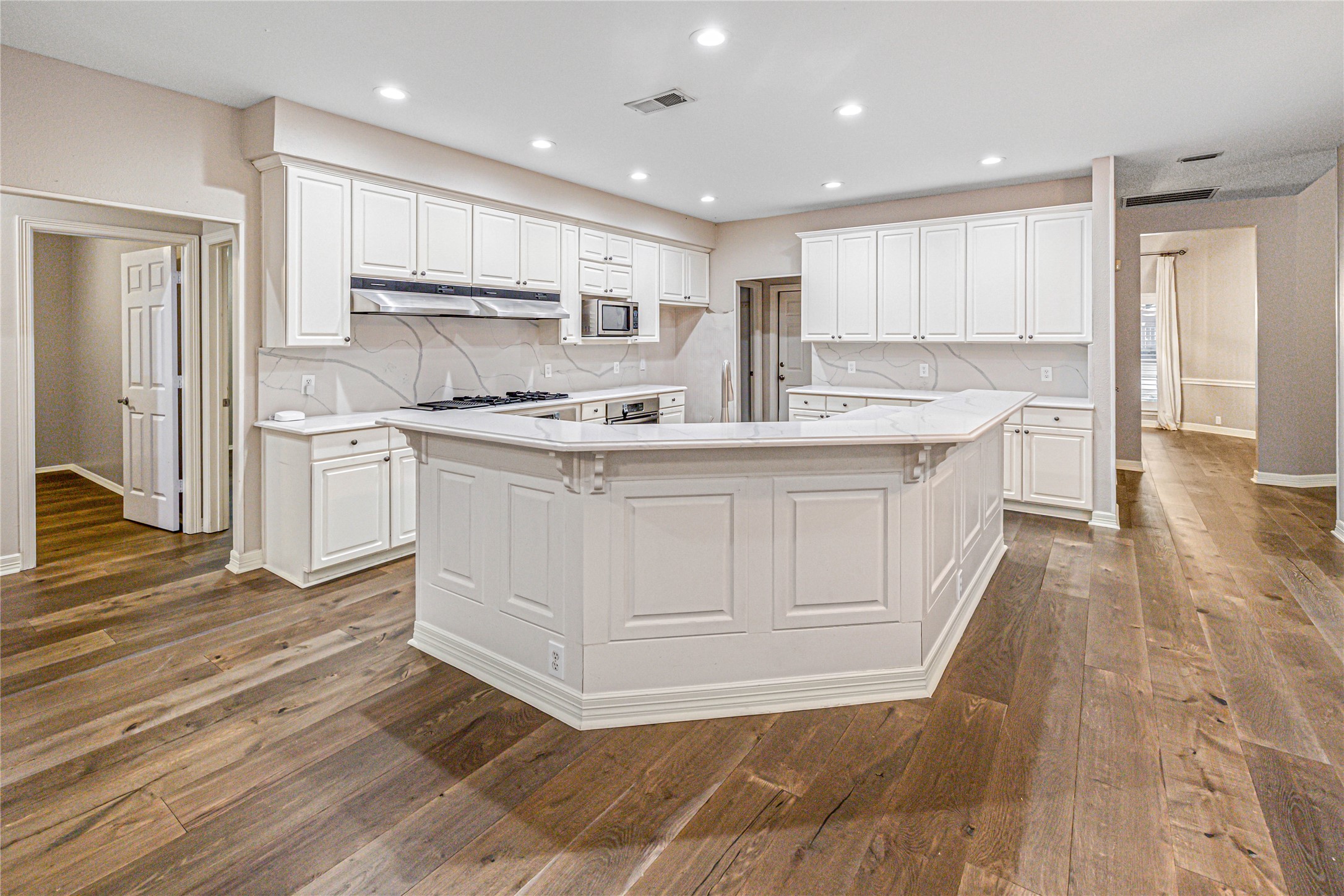 303 Canyon Lake Drive