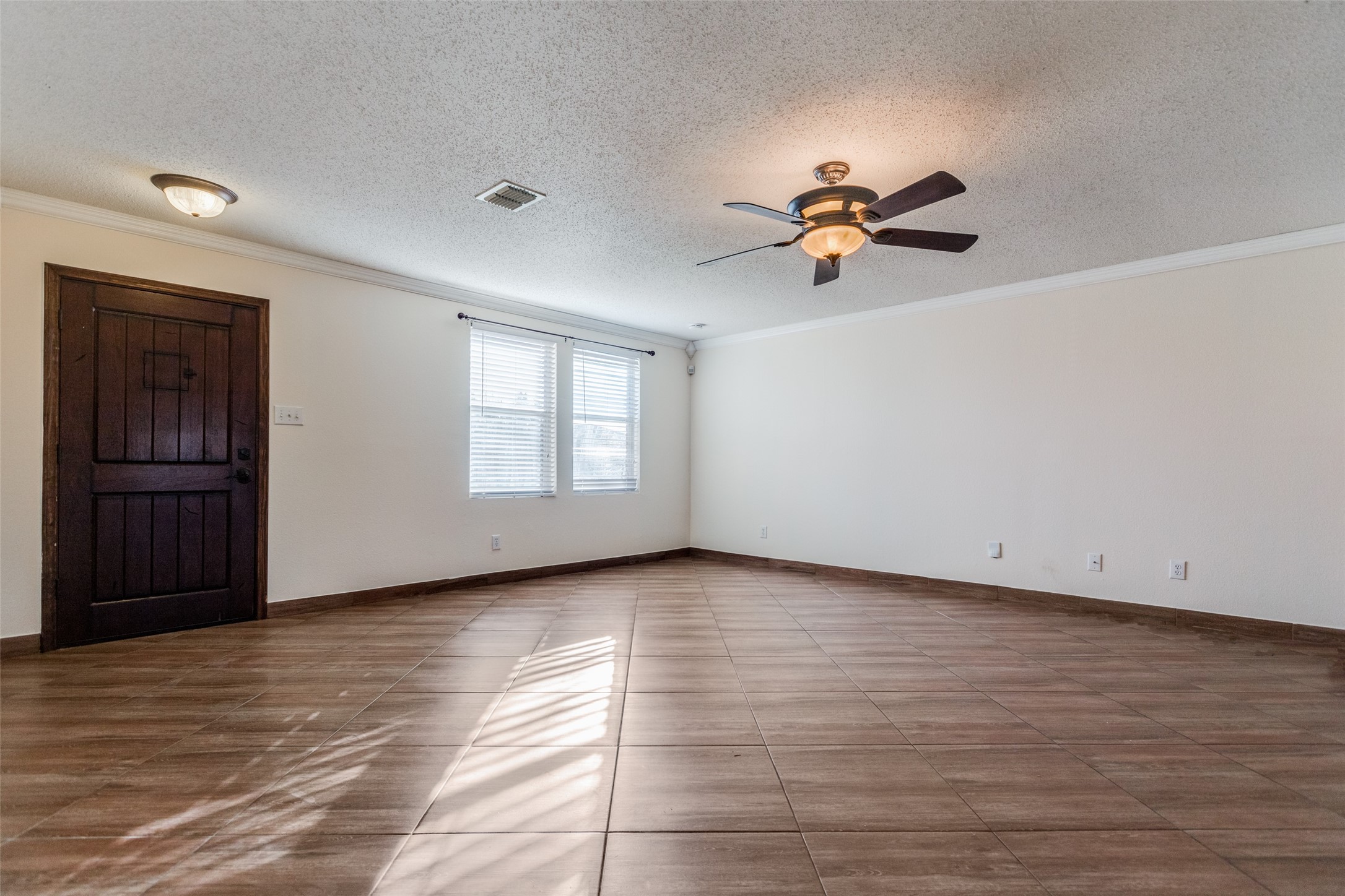 2609 Annalea Lane