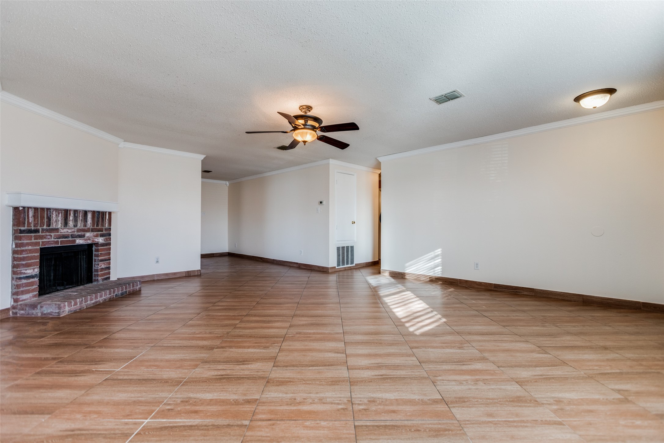 2609 Annalea Lane