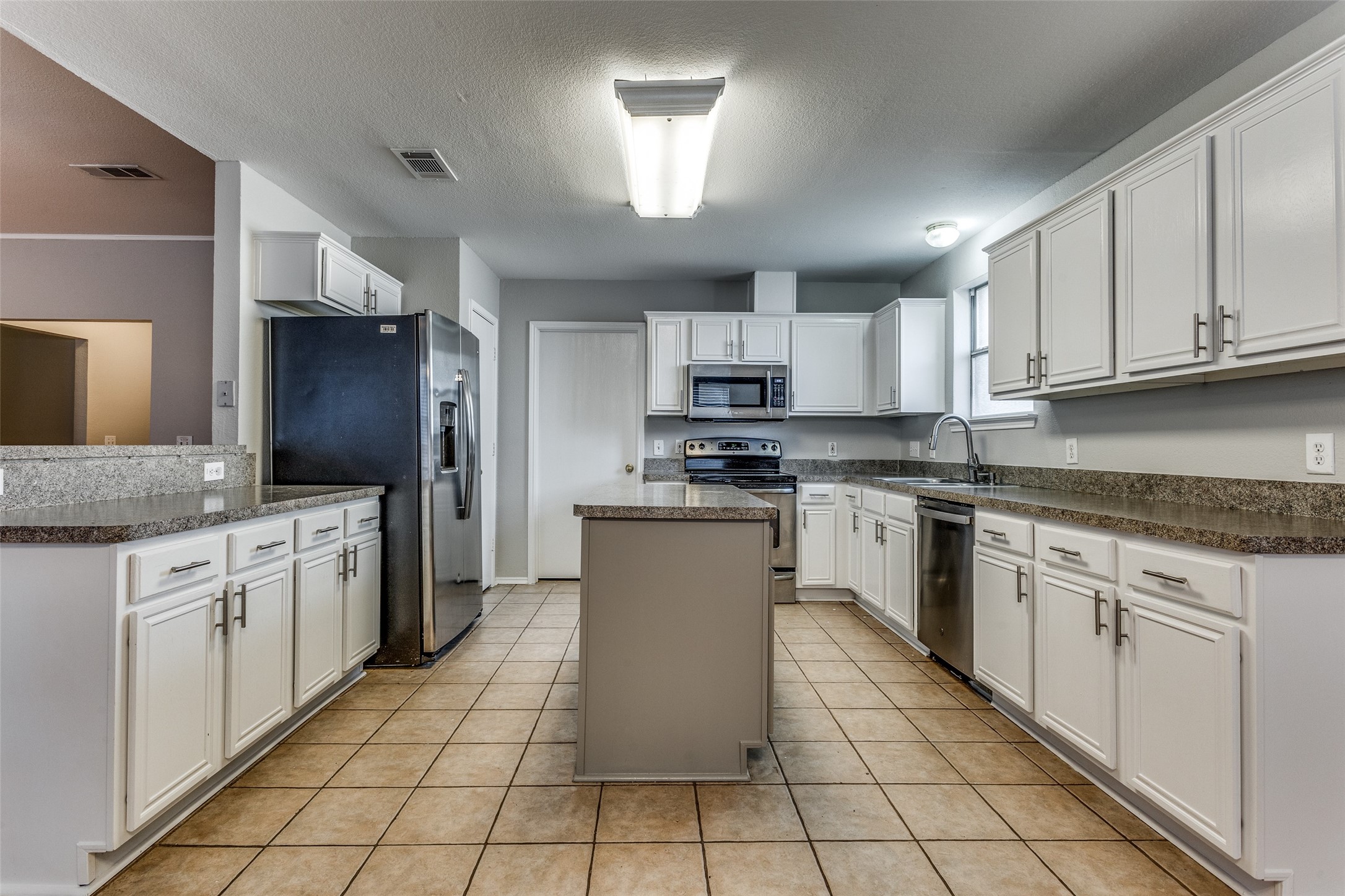 1305 Taos Lane