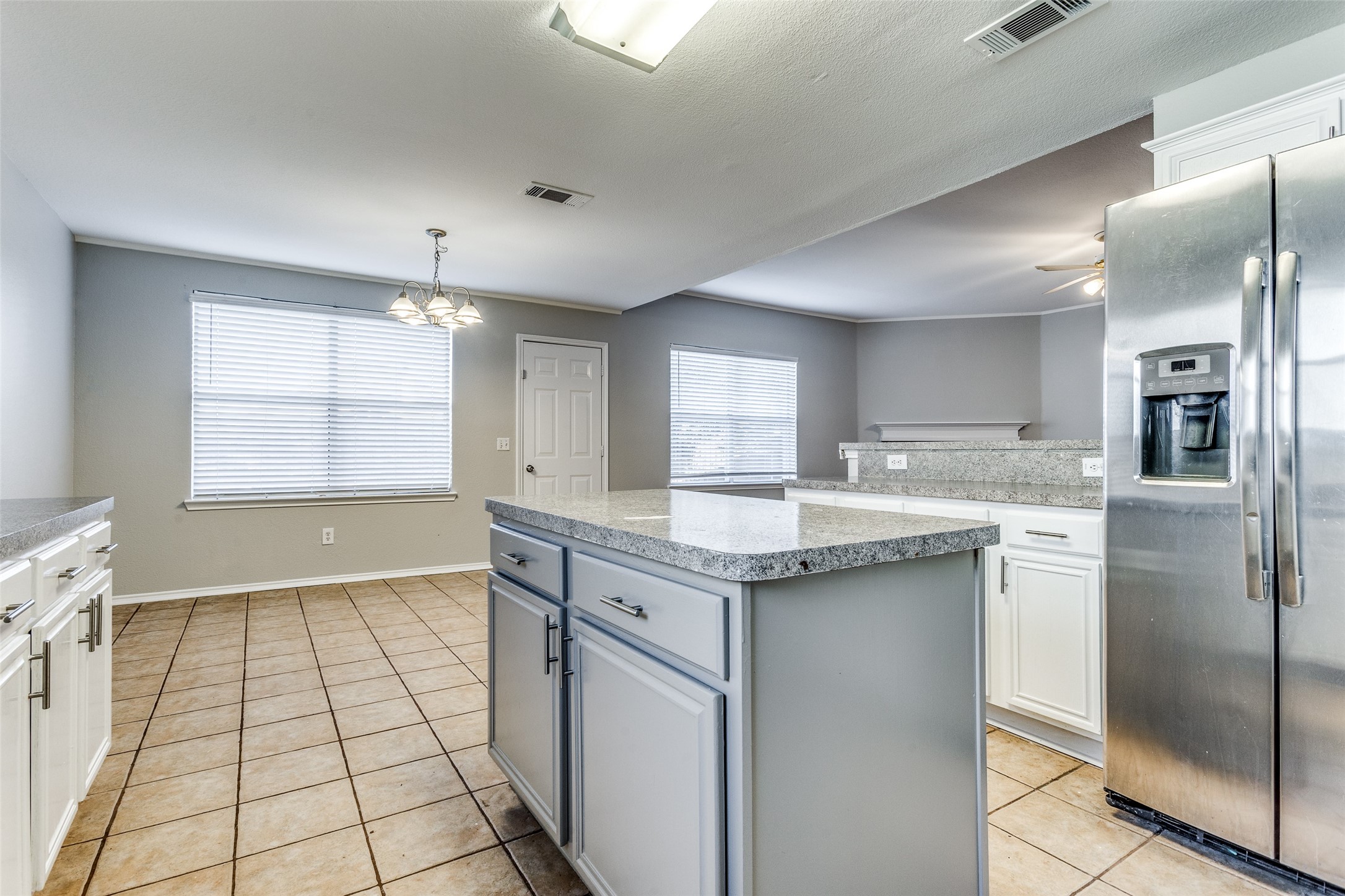 1305 Taos Lane