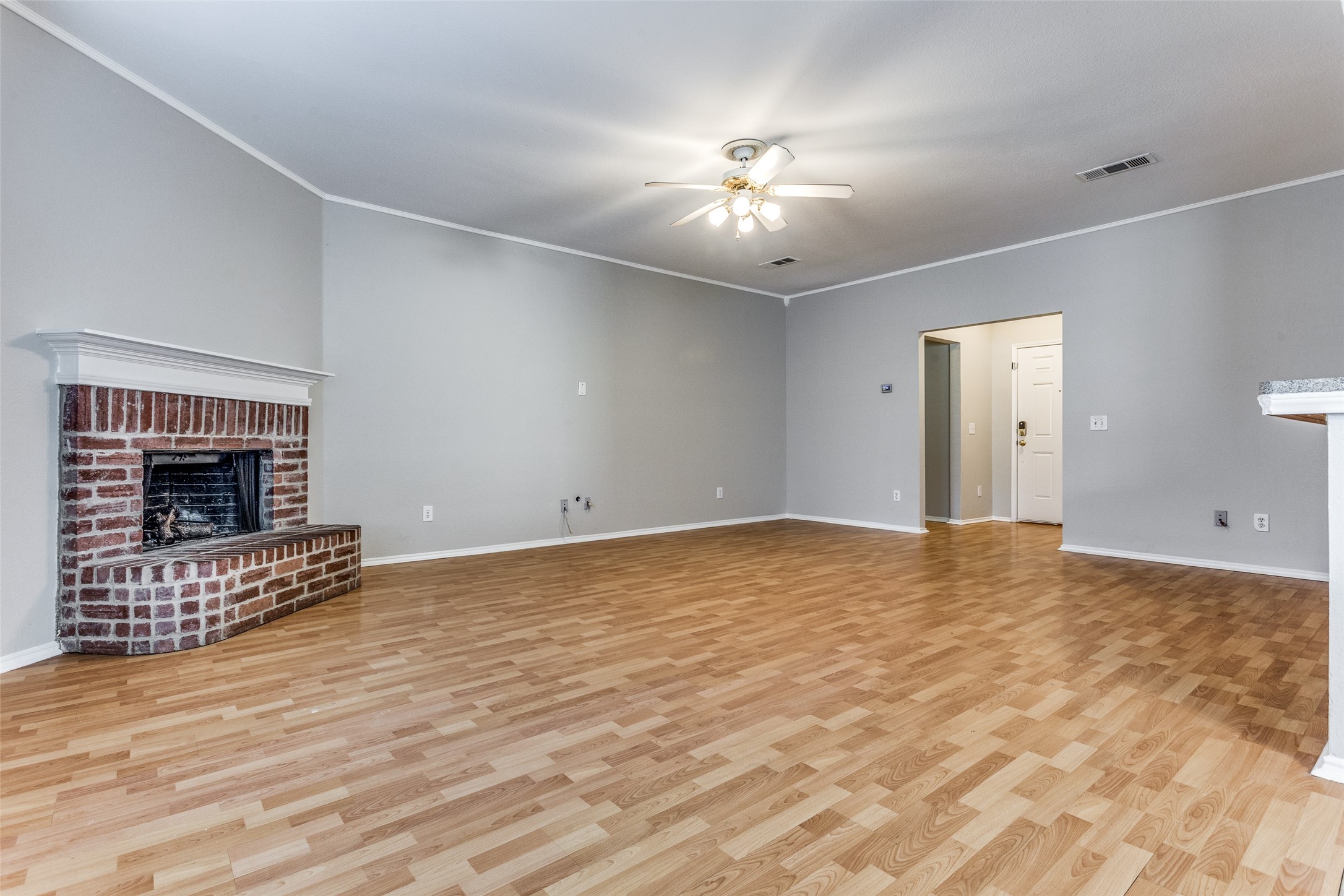 1305 Taos Lane
