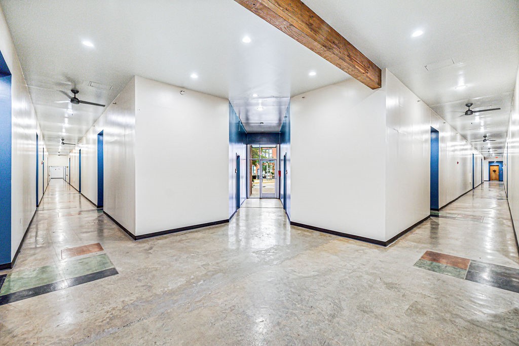 2502 Live Oak Street 109