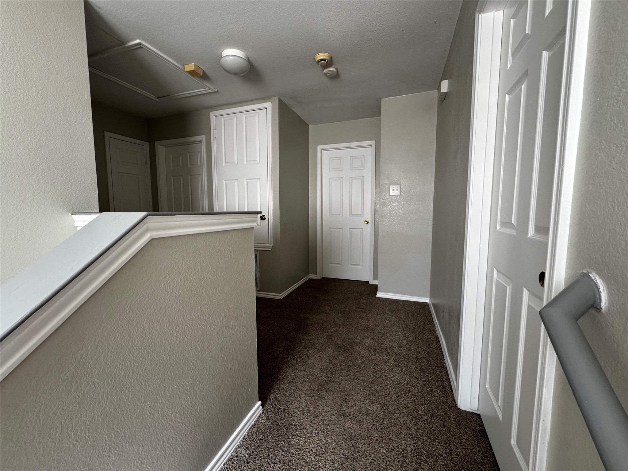 2501 Buckskin Drive