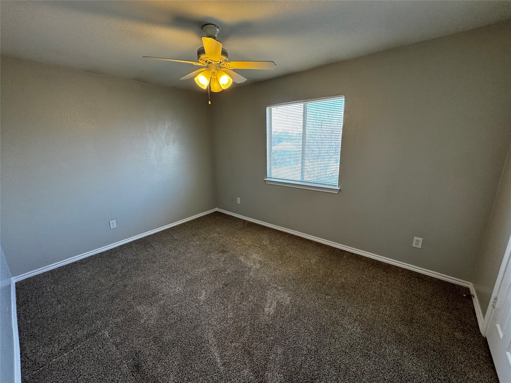 2501 Buckskin Drive