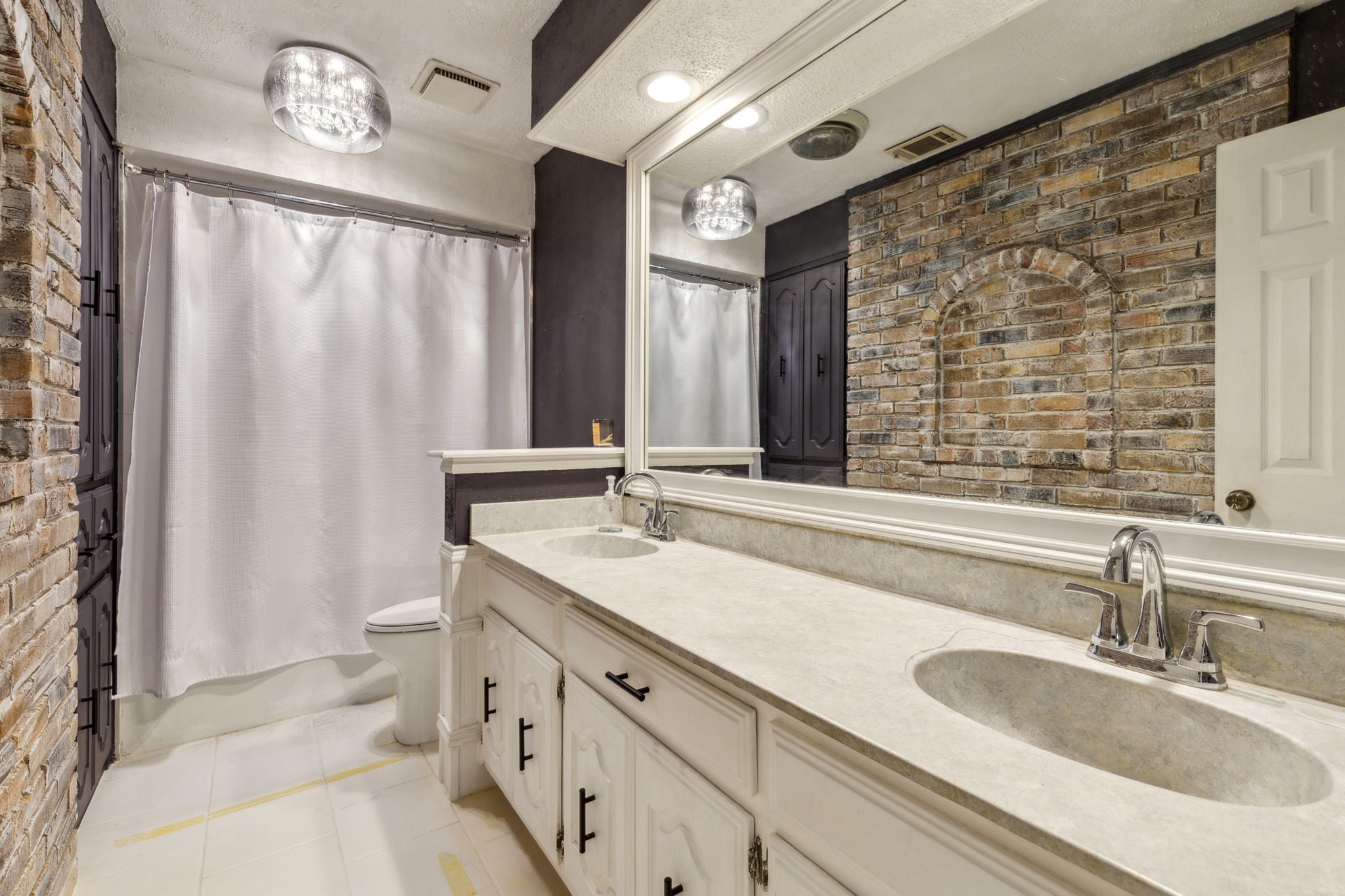 3628 Leathertop Drive