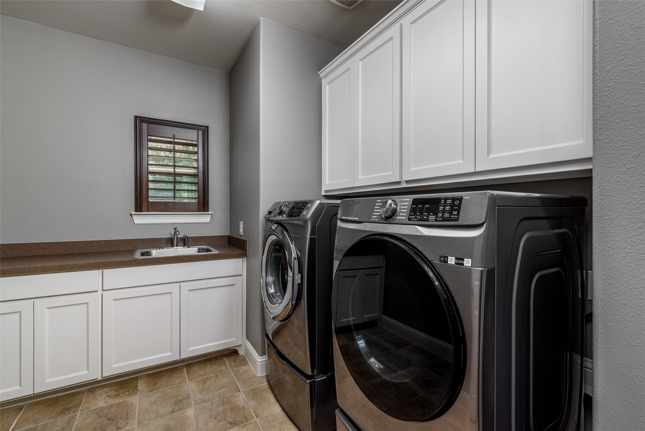 3448 Greenbrier Drive