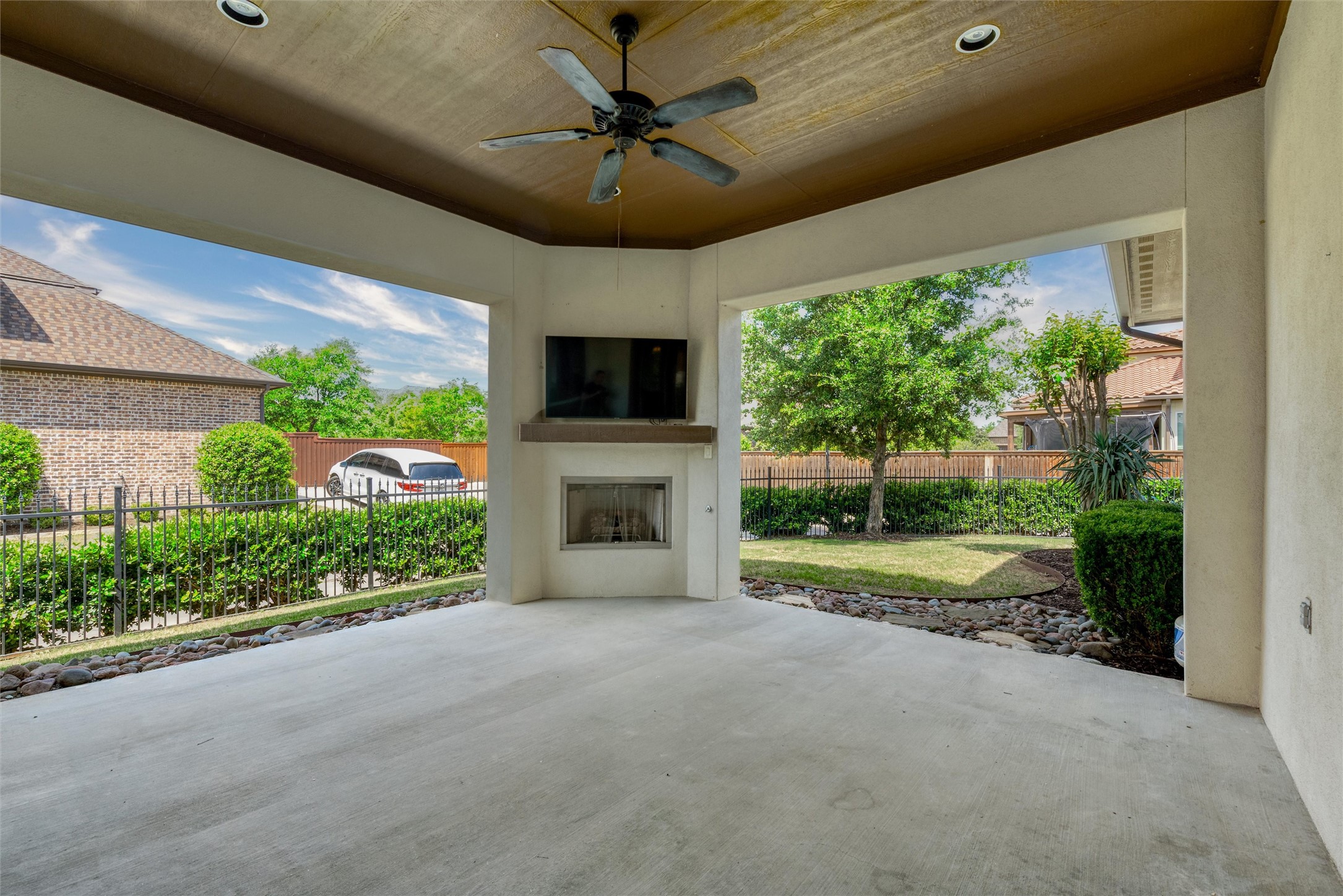 3448 Greenbrier Drive