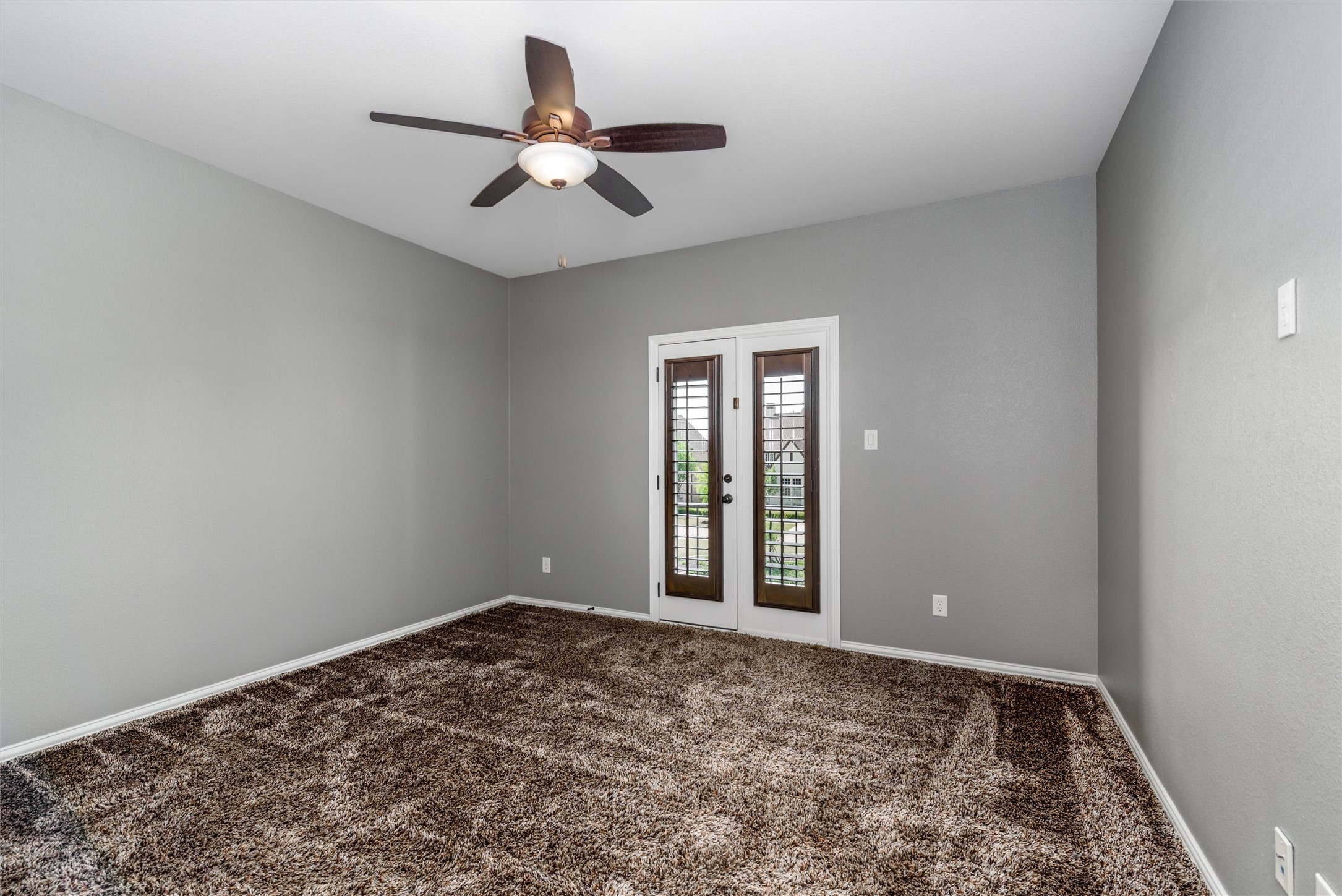 3448 Greenbrier Drive